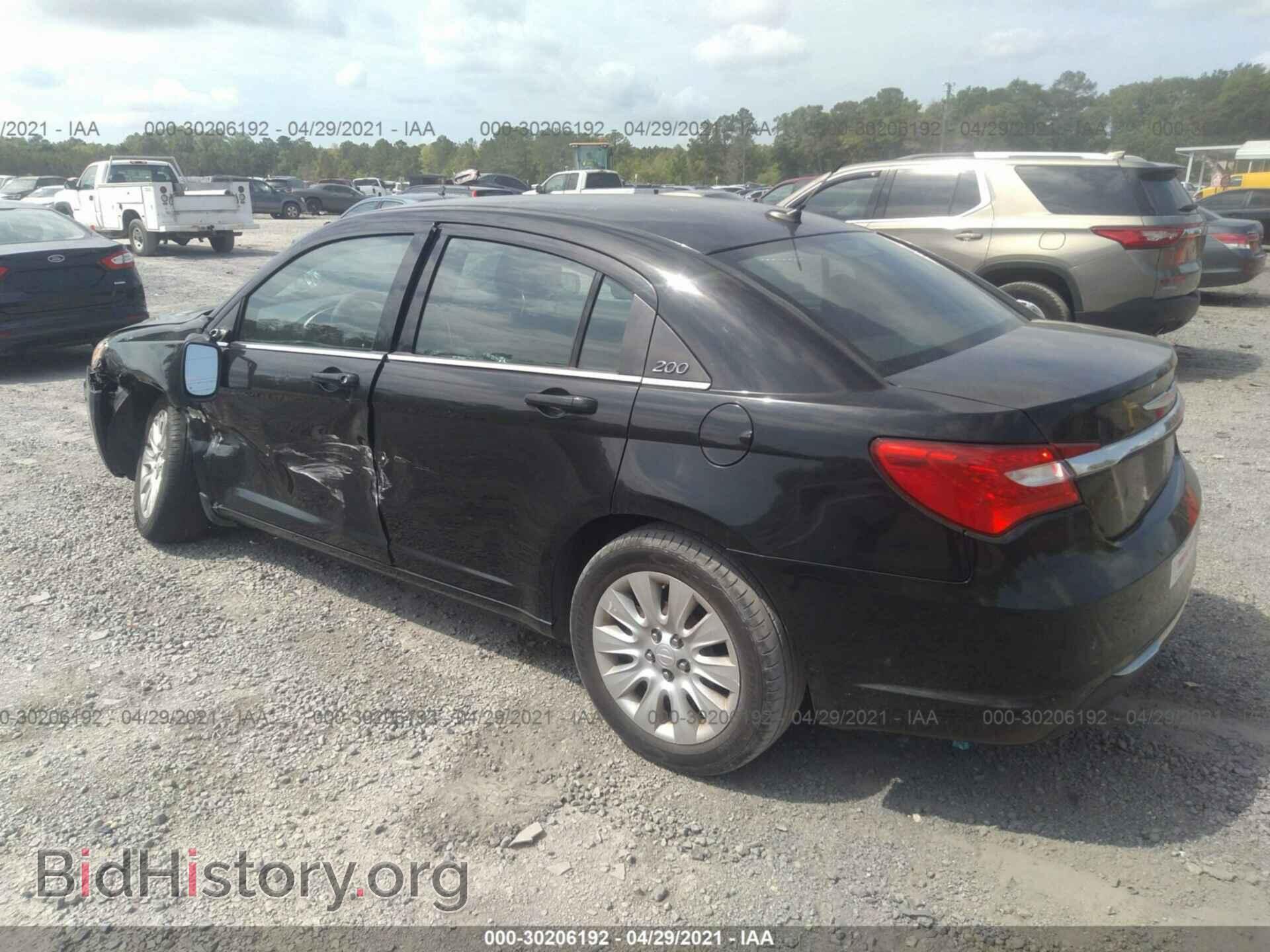 2012 CHRYSLER 200 - VIN: 1C3CCBAB2CN319329 - Фото 3