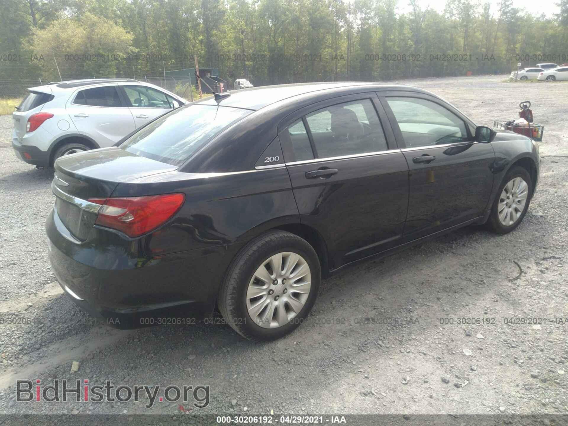2012 CHRYSLER 200 - VIN: 1C3CCBAB2CN319329 - Фото 4