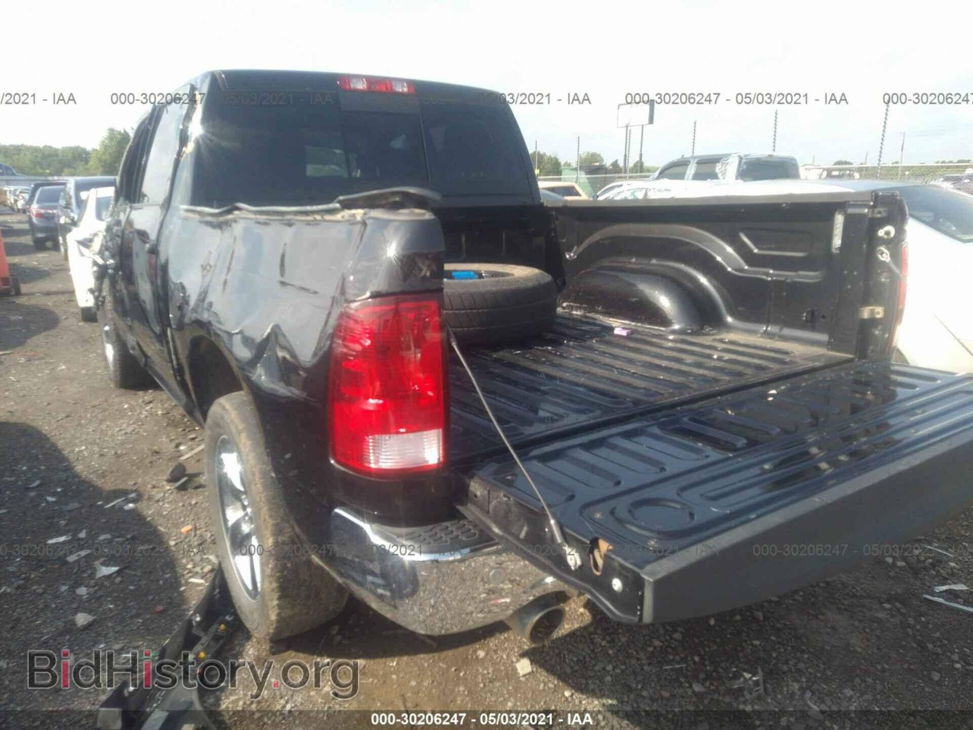 2017 RAM 1500 - VIN: 3C6RR7LT0HG659741 - Фото 3