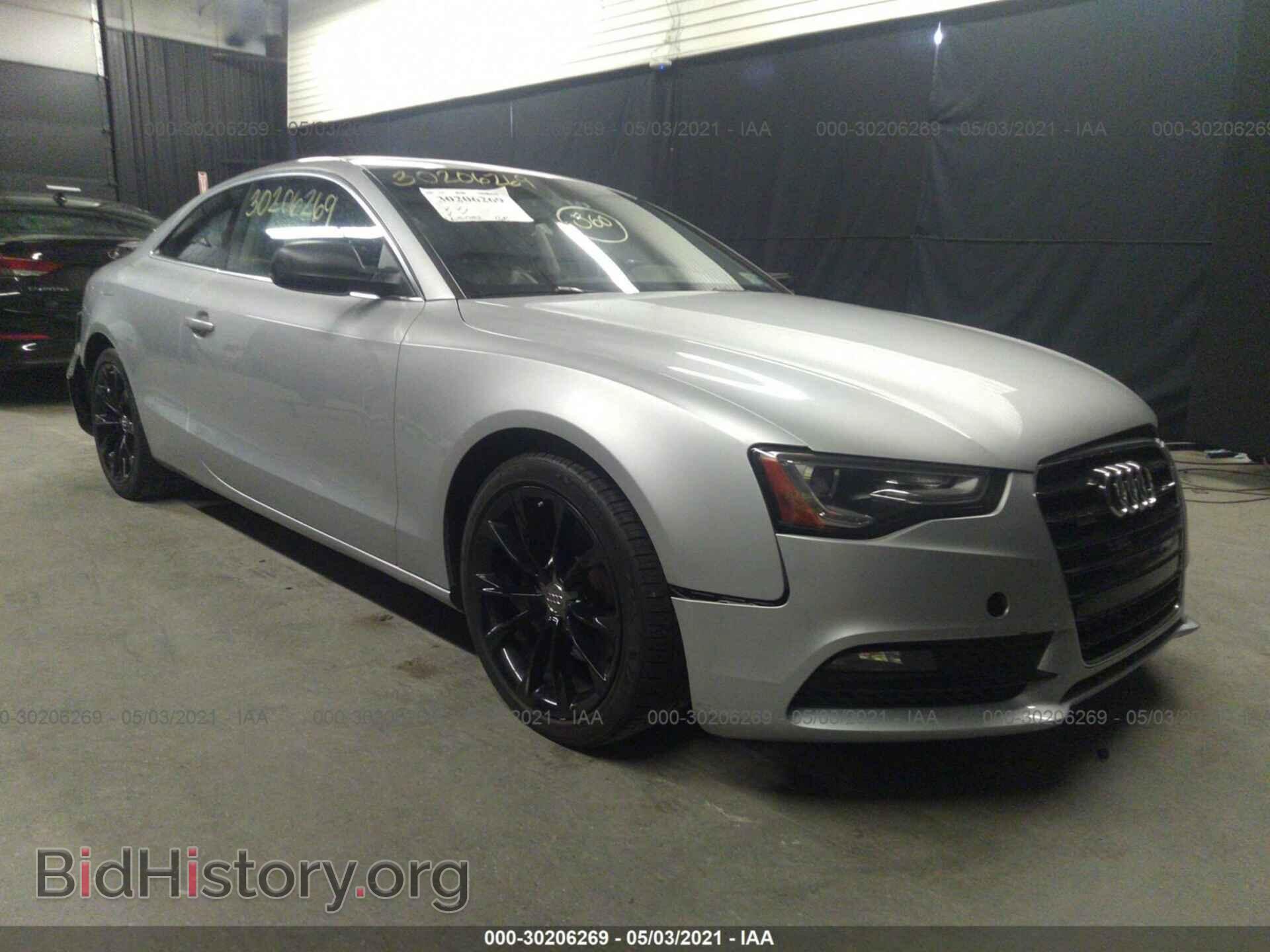 Photo WAUCFAFR3DA045728 - AUDI A5 2013