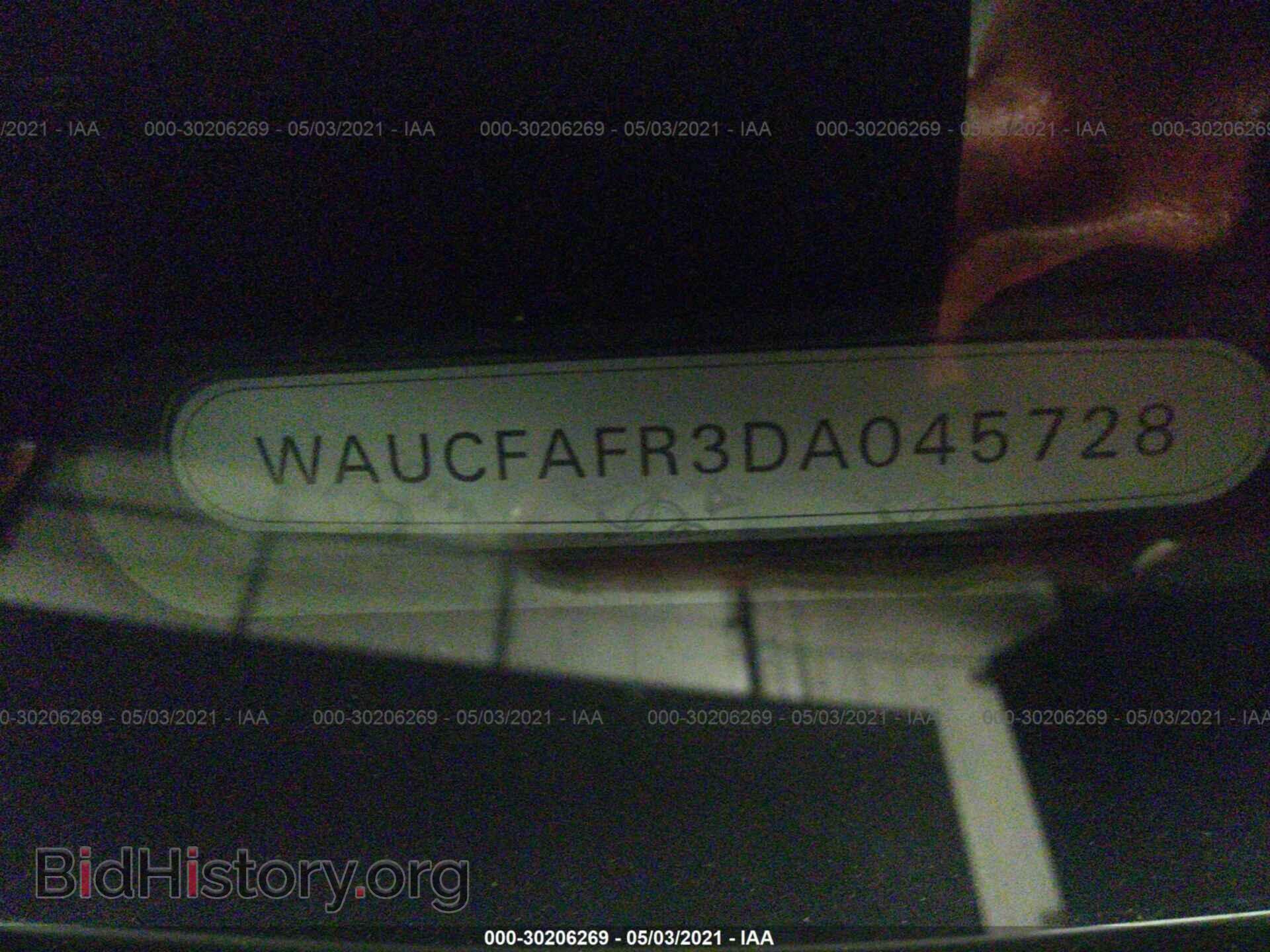2013 AUDI A5 - VIN: WAUCFAFR3DA045728 - Фото 9