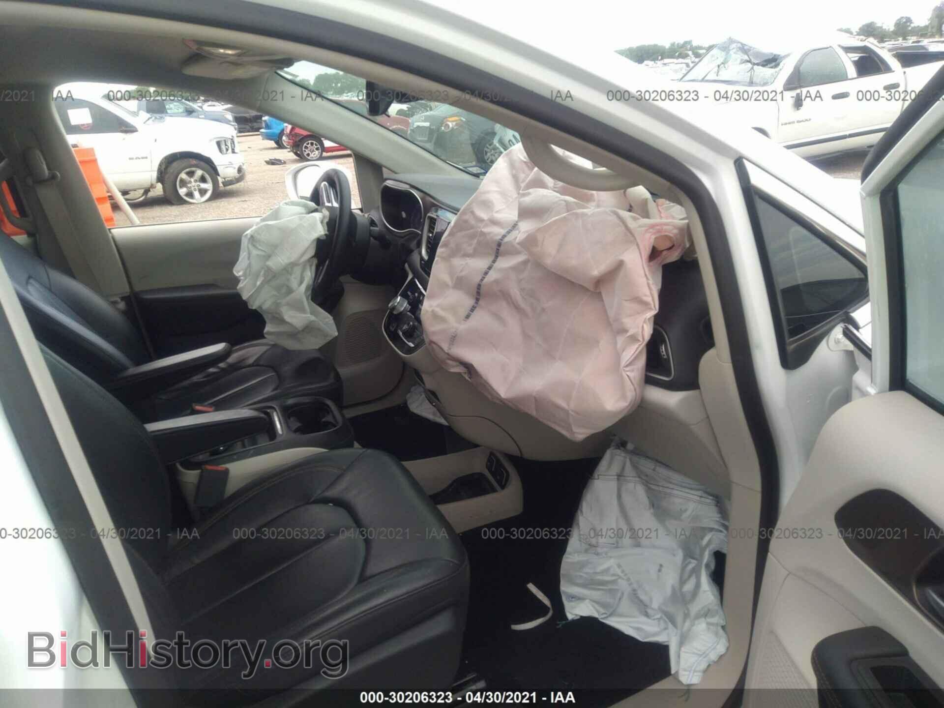 2017 CHRYSLER PACIFICA - VIN: 2C4RC1BG2HR598964 - Фото 5