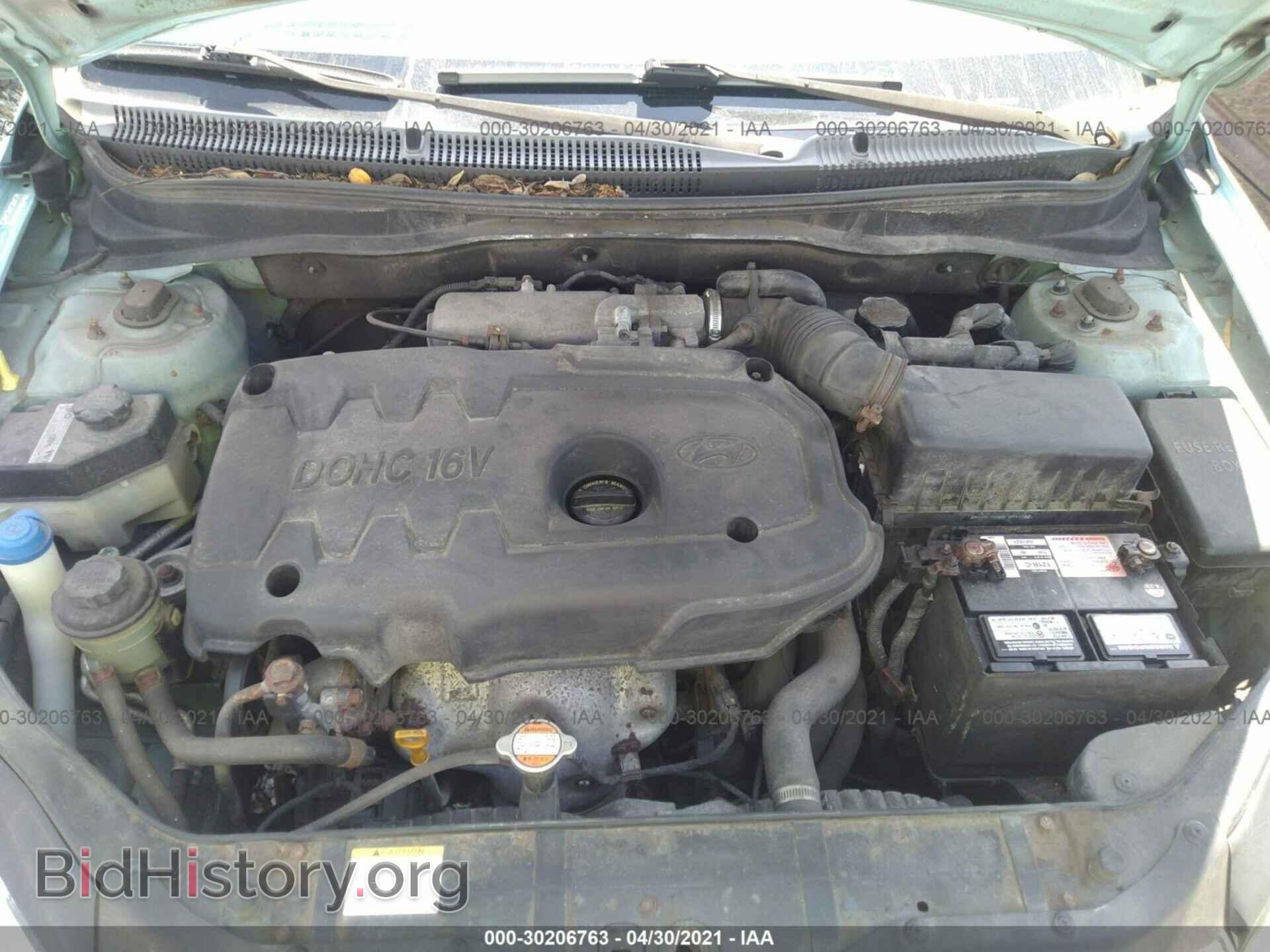 2008 HYUNDAI ACCENT - VIN: KMHCM36C28U070748 - Фото 10