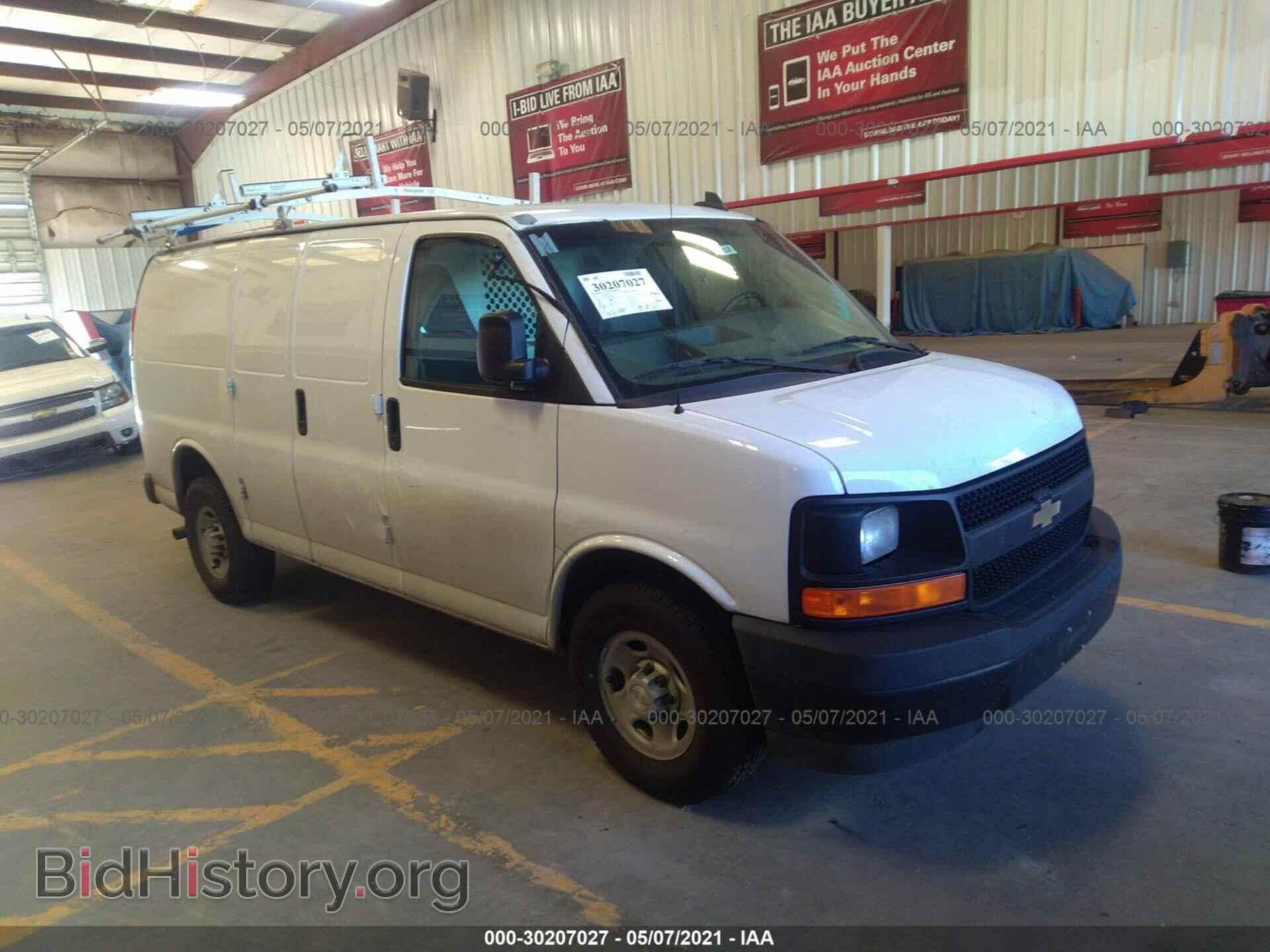 Photo 1GCWGAFF3H1344855 - CHEVROLET EXPRESS CARGO VAN 2017