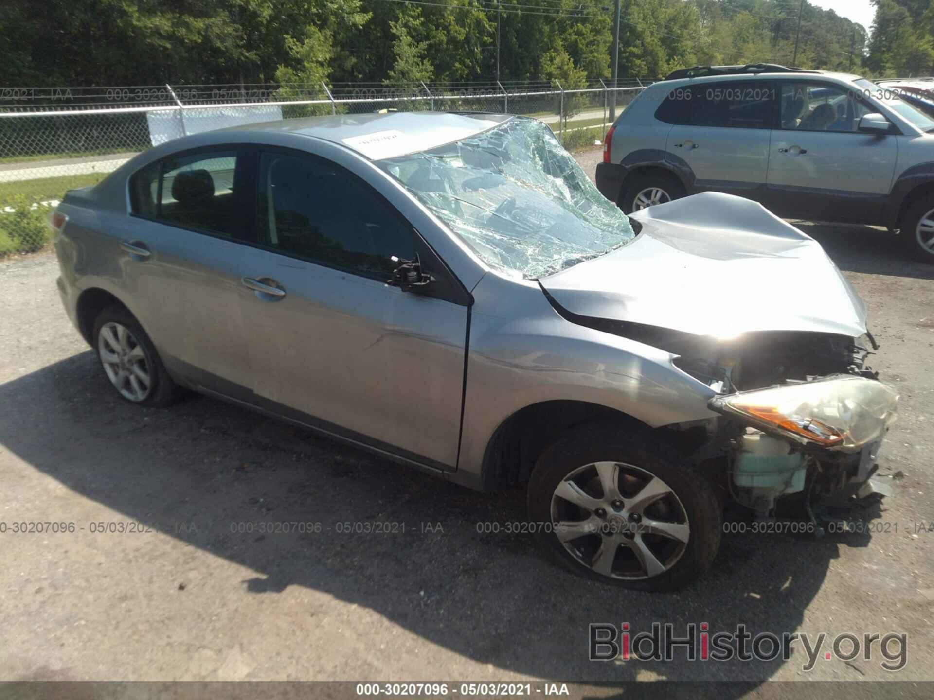 Photo JM1BL1VF0B1489399 - MAZDA MAZDA3 2011