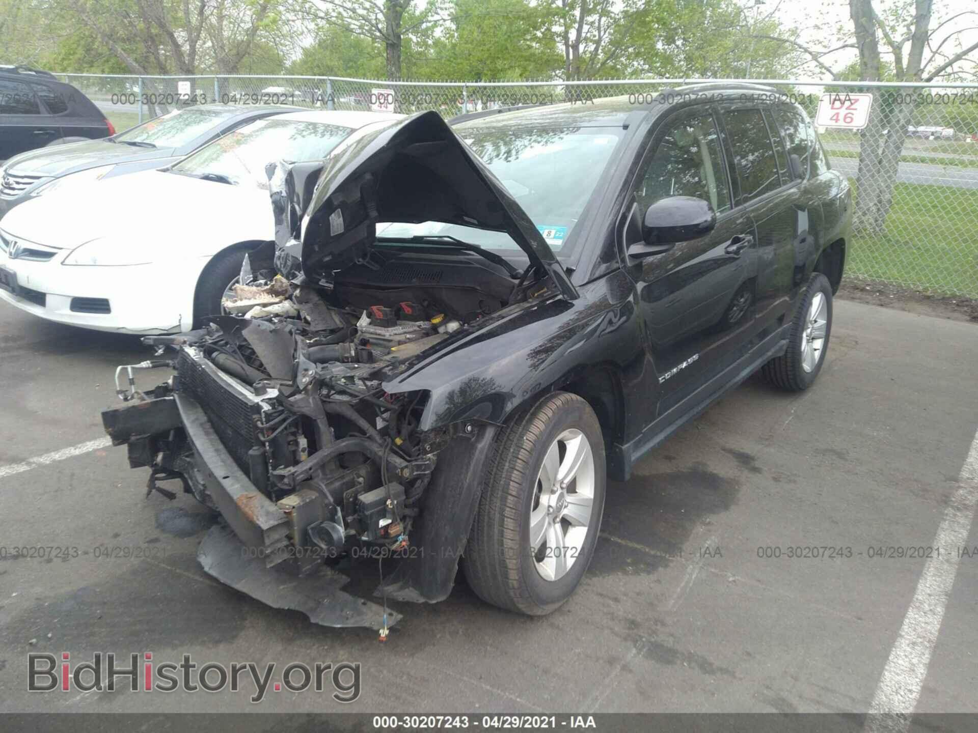 2014 JEEP COMPASS - VIN: 1C4NJDEB9ED817715 - Photo 2