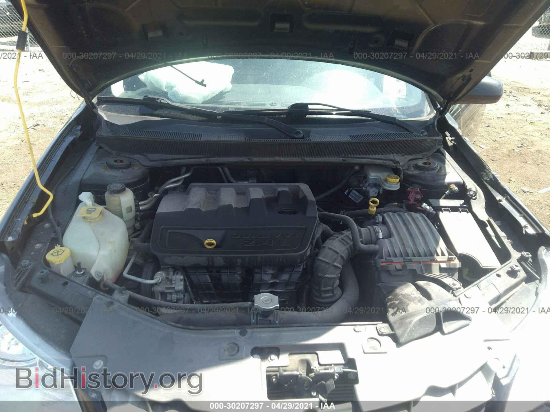2010 CHRYSLER SEBRING - VIN: 1C3CC5FB3AN165351 - Фото 10