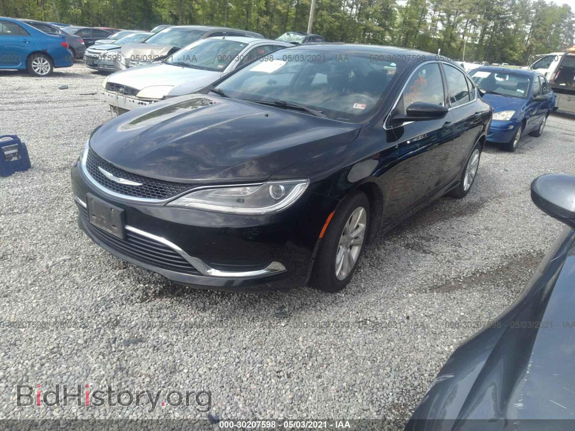 2016 CHRYSLER 200 - VIN: 1C3CCCAB1GN111521 - Фото 2