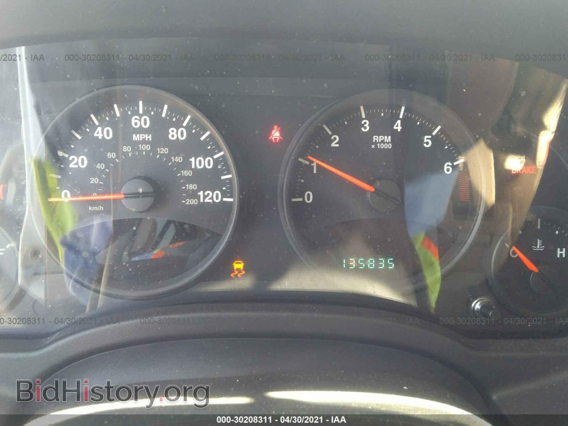 2011 JEEP COMPASS - VIN: 1J4NT1FB0BD286501 - Photo 7