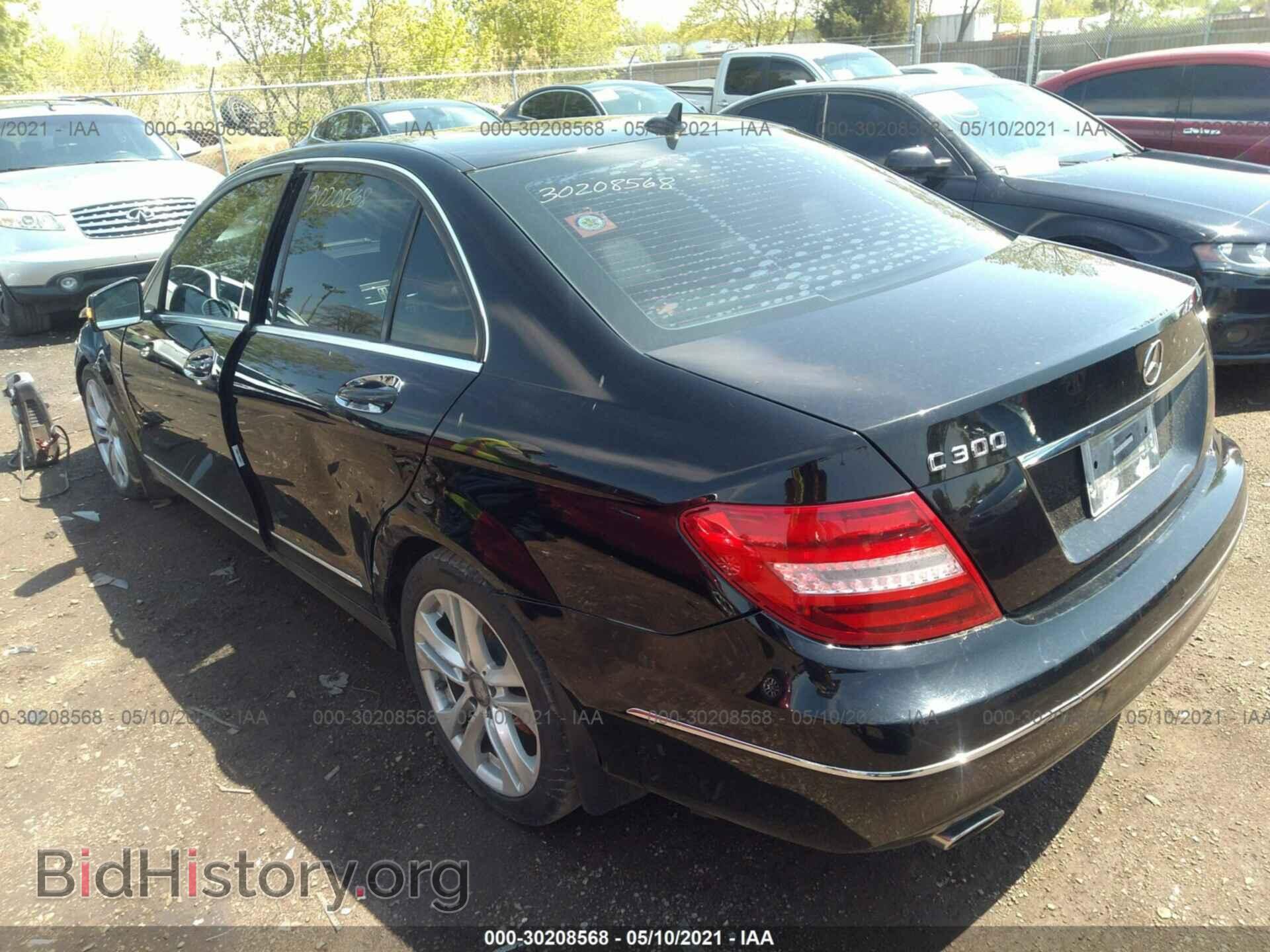 2012 MERCEDES-BENZ C-CLASS - VIN: WDDGF8BB5CR194704 - Фото 3