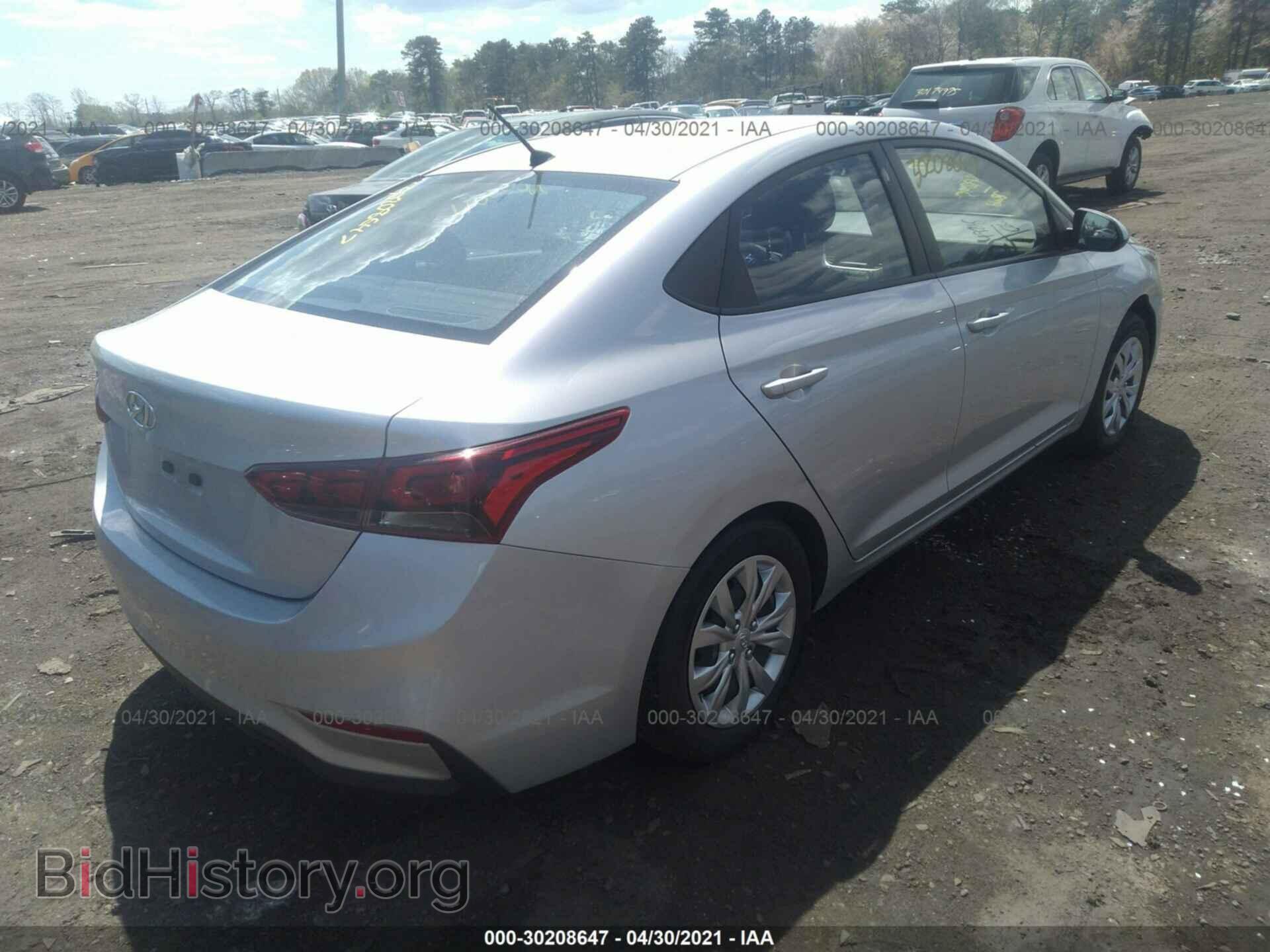 2019 HYUNDAI ACCENT - VIN: 3KPC24A31KE043005 - Фото 4