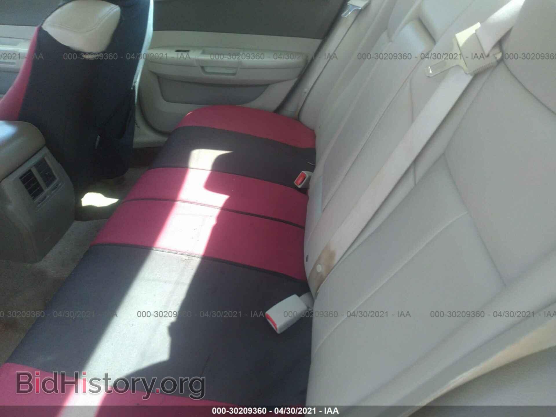2009 CHRYSLER 300 - VIN: 2C3LA53V79H513600 - Фото 8