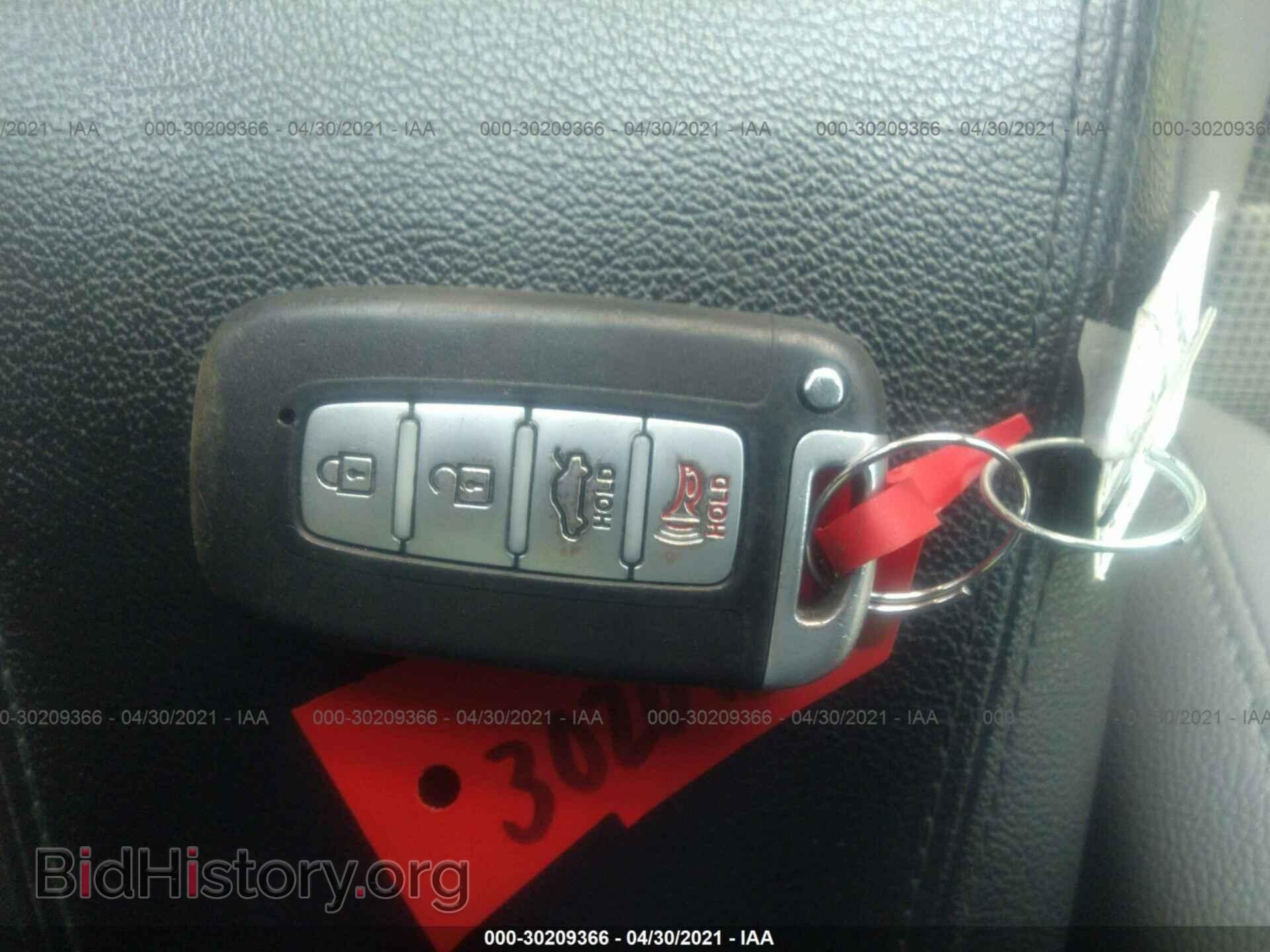 2012 HYUNDAI SONATA - VIN: 5NPEC4ACXCH442207 - Photo 11