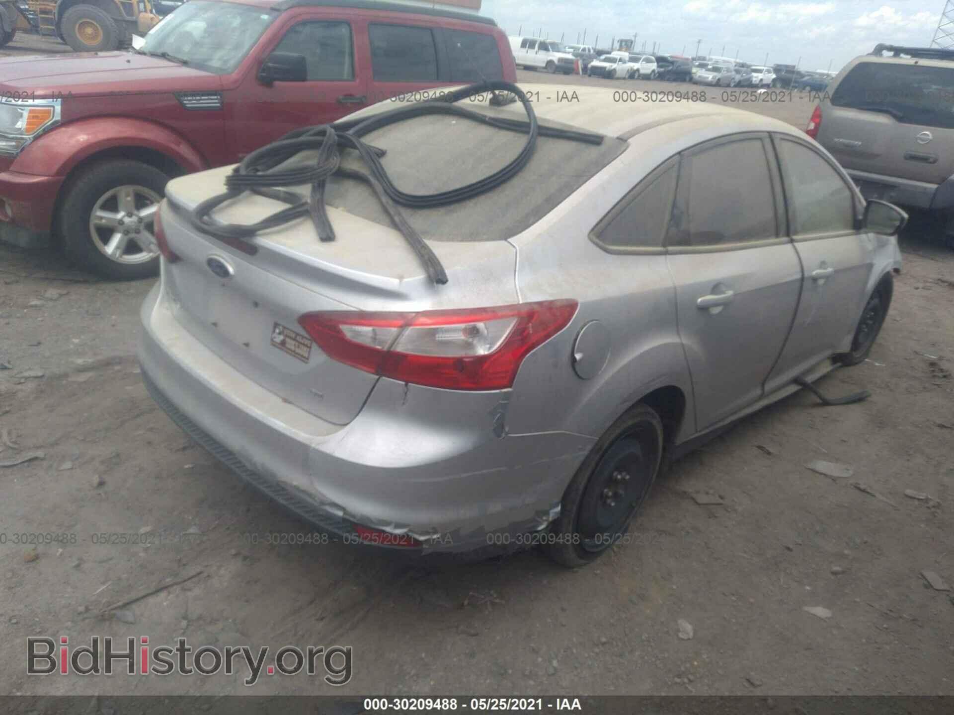 2012 FORD FOCUS - VIN: 1FAHP3F22CL187954 - Фото 4
