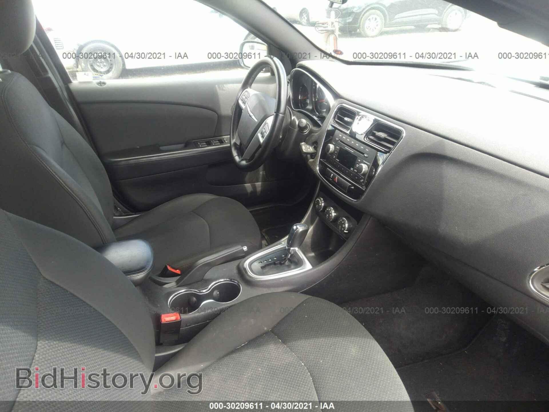 2012 CHRYSLER 200 - VIN: 1C3CCBBB7CN175954 - Фото 5