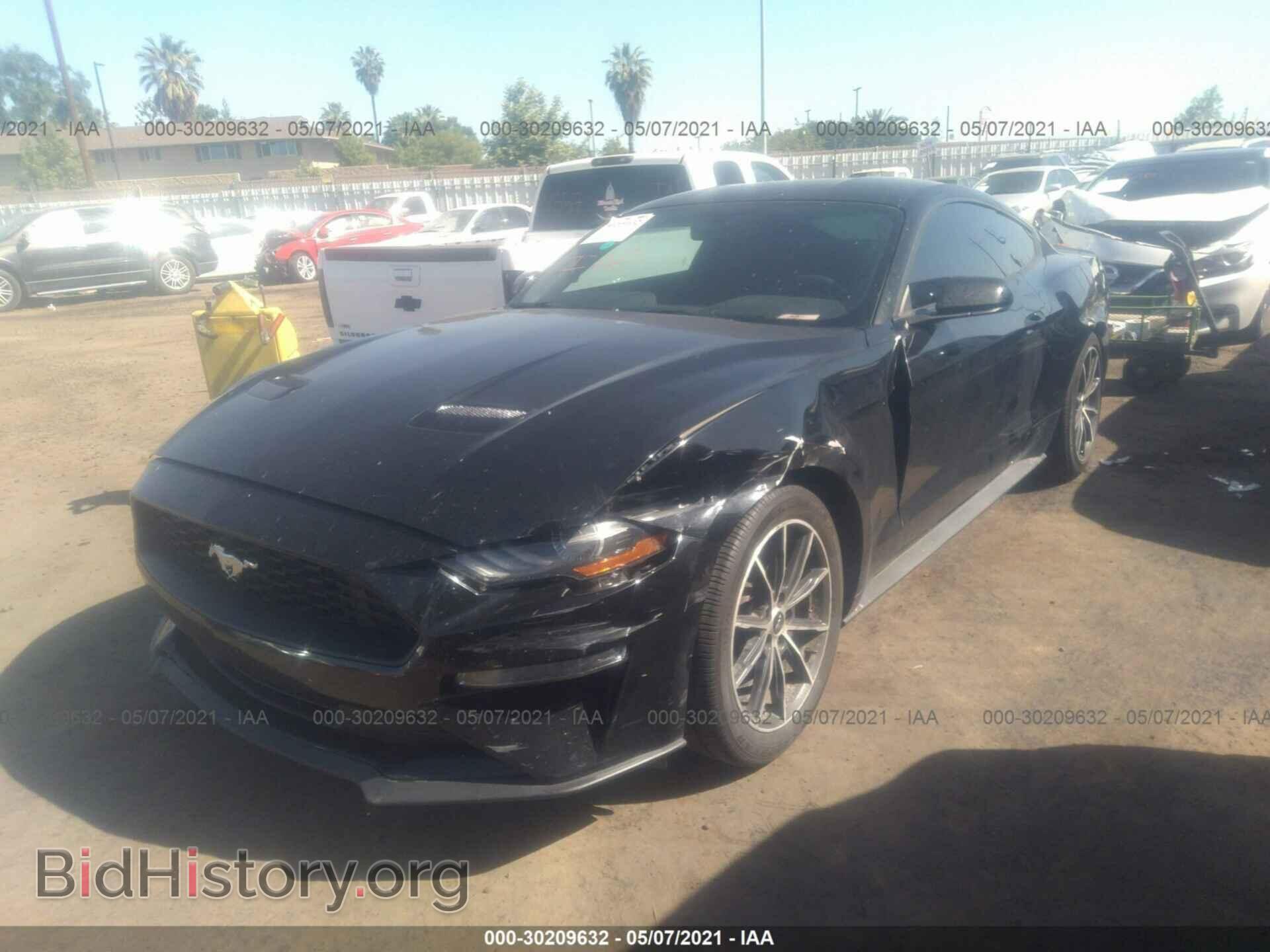 2018 FORD MUSTANG - VIN: 1FA6P8TH2J5123797 - Фото 2