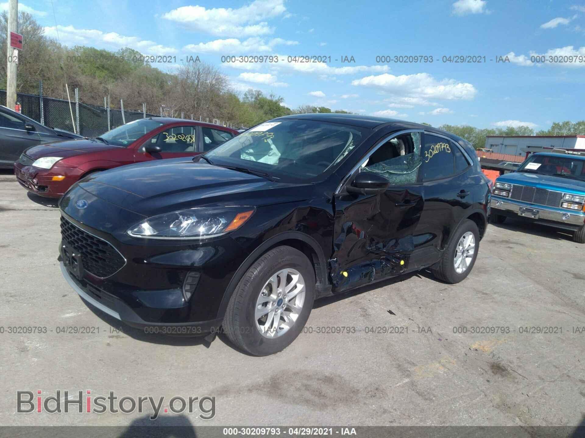 2020 FORD ESCAPE - VIN: 1FMCU9G67LUA33490 - Фото 2