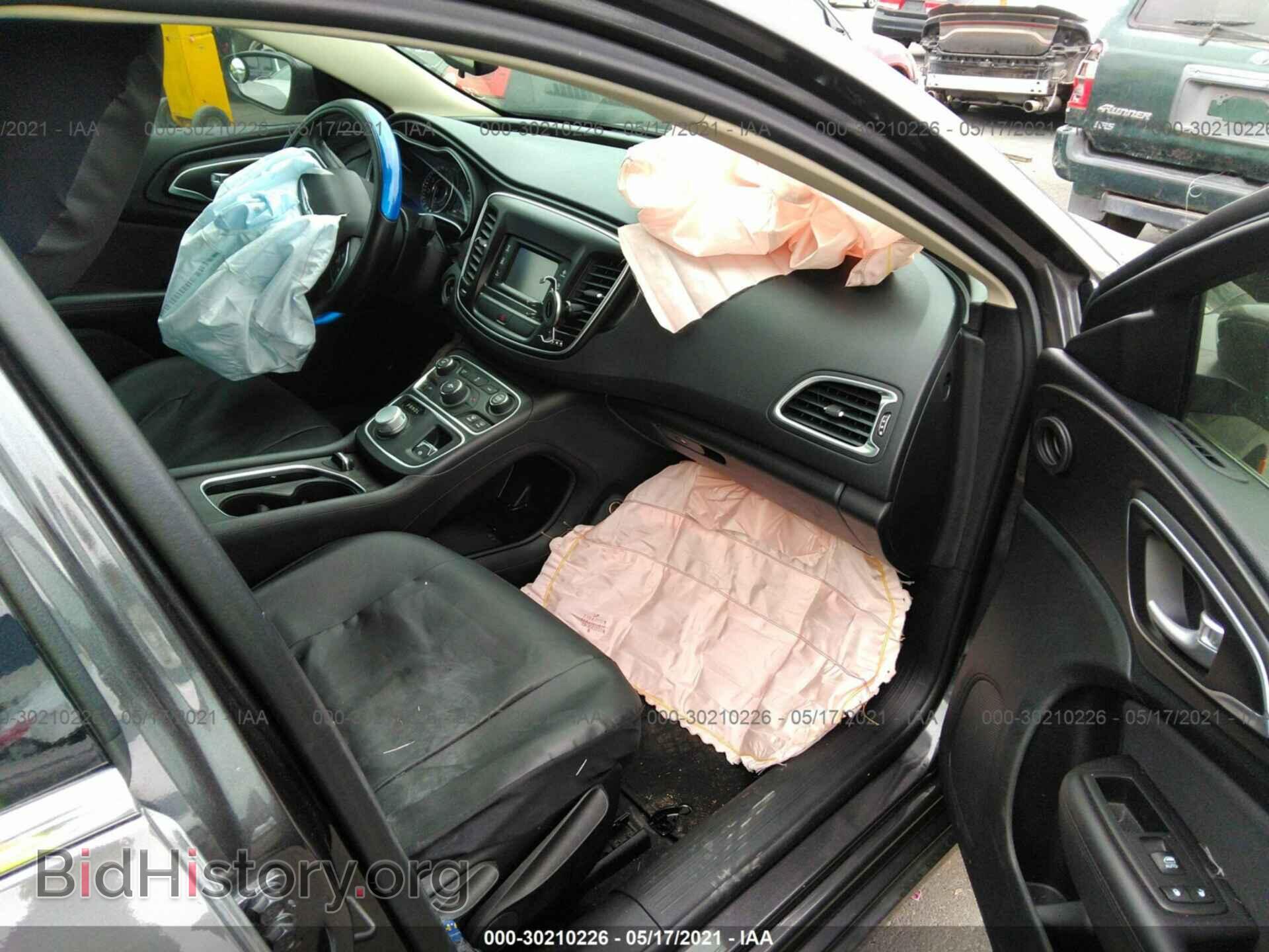 2016 CHRYSLER 200 - VIN: 1C3CCCAB5GN123509 - Фото 5