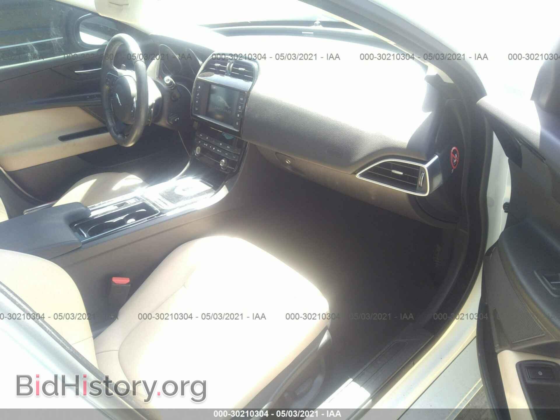 2018 JAGUAR XE - VIN: SAJAR4FX4JCP35927 - Фото 5