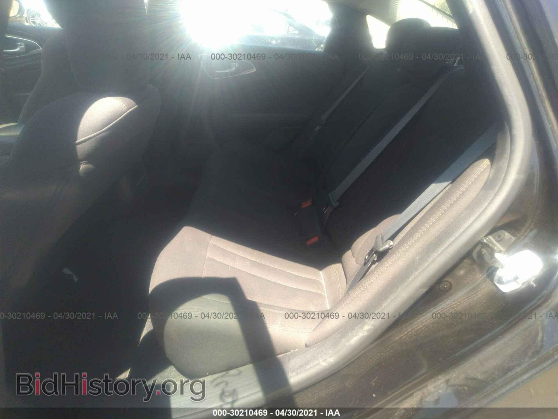 2015 CHRYSLER 200 - VIN: 1C3CCCABXFN728401 - Фото 8