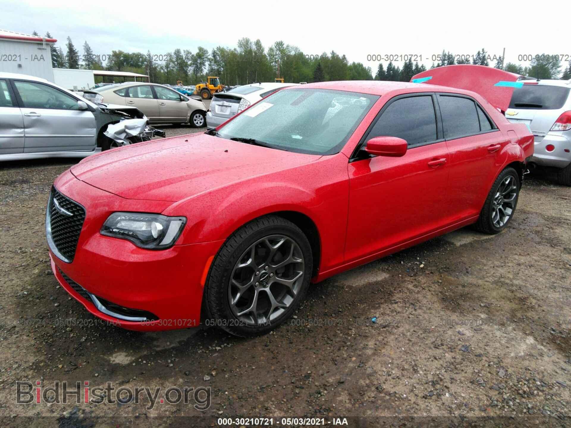 2017 CHRYSLER 300 - VIN: 2C3CCABG7HH662707 - Фото 2