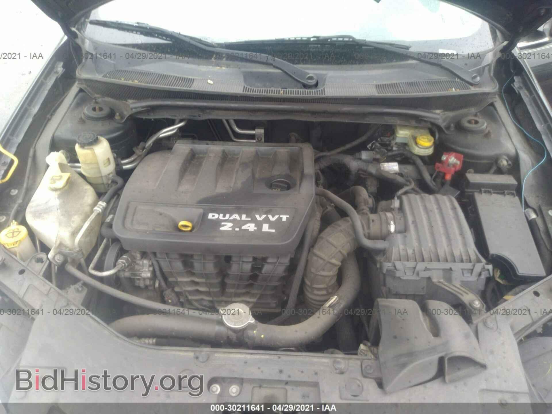 2013 CHRYSLER 200 - VIN: 1C3CCBBB3DN545881 - Фото 10