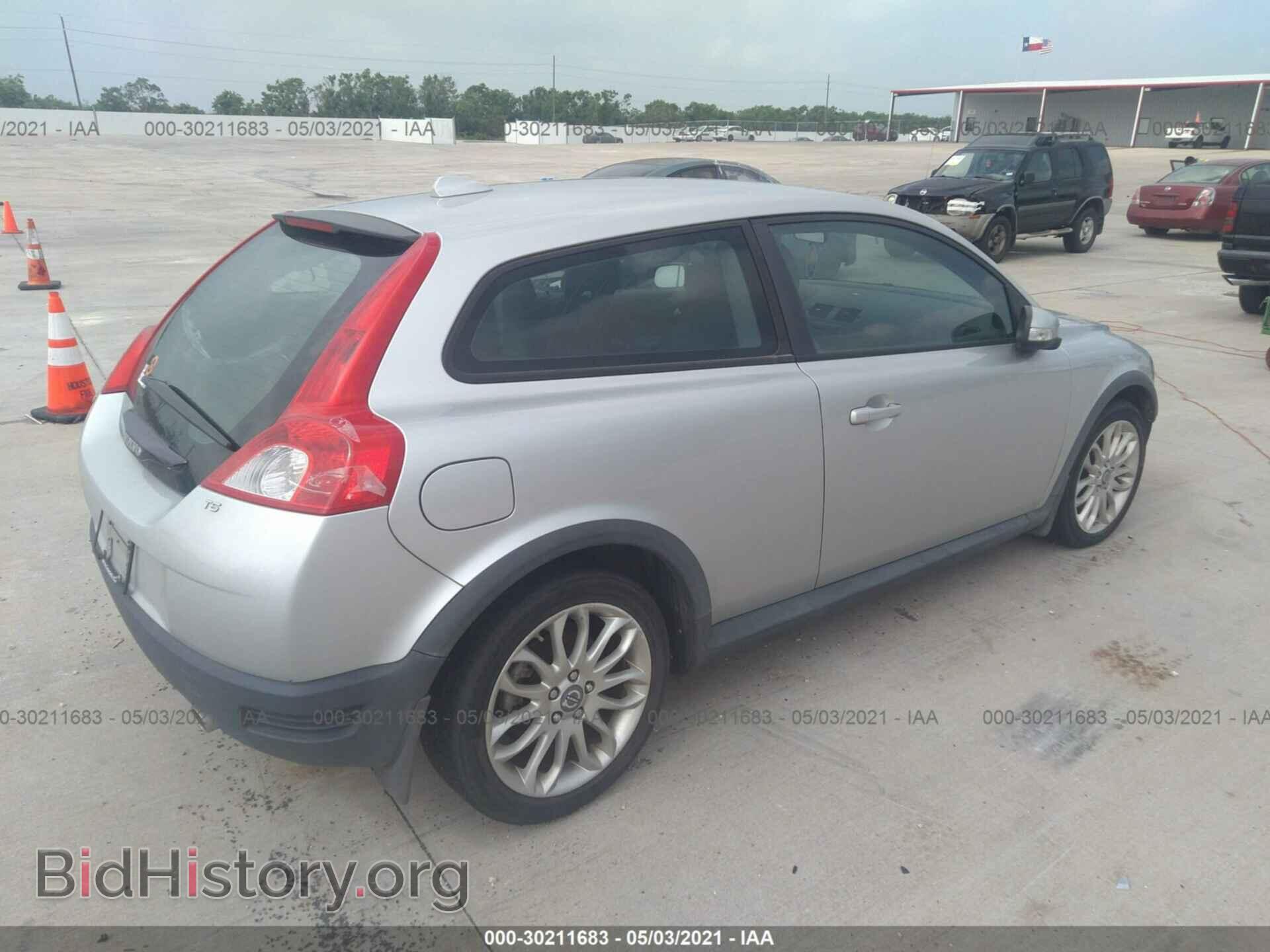 2008 VOLVO C30 - VIN: YV1MK672982052663 - Фото 4