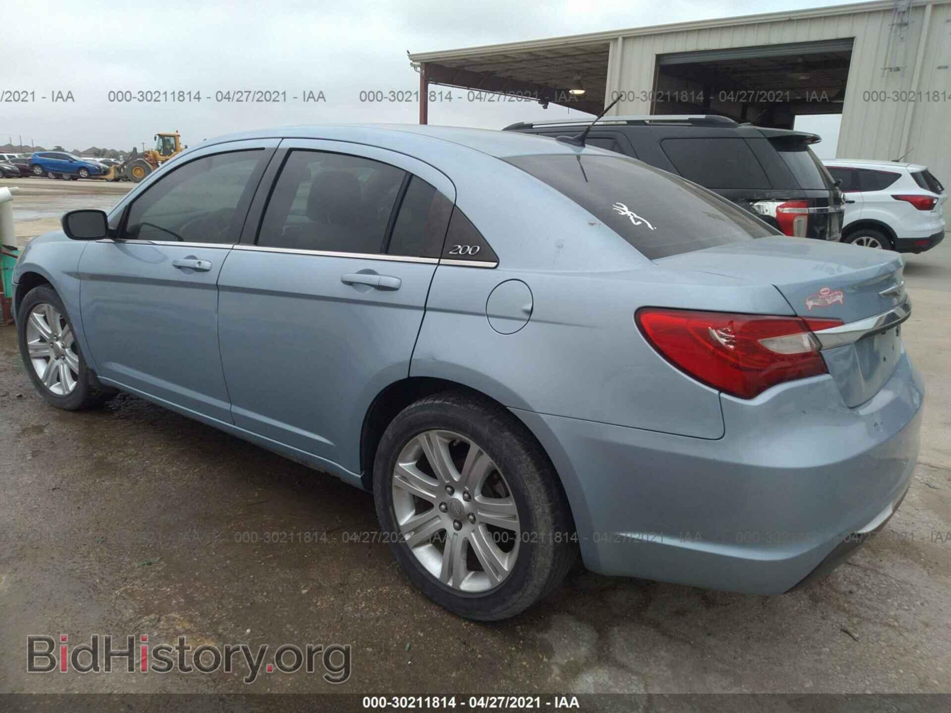 2013 CHRYSLER 200 - VIN: 1C3CCBBB7DN595232 - Фото 3