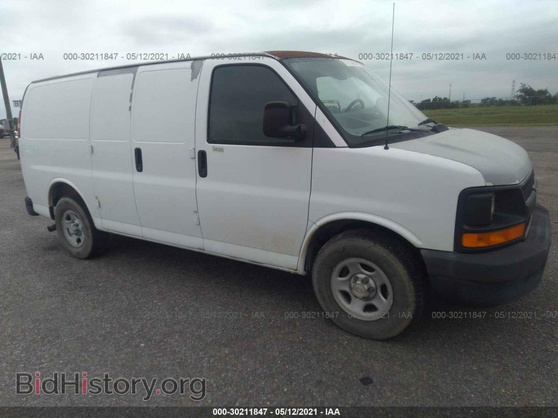 Photo 1GCFG15X271234095 - CHEVROLET EXPRESS CARGO VAN 2007