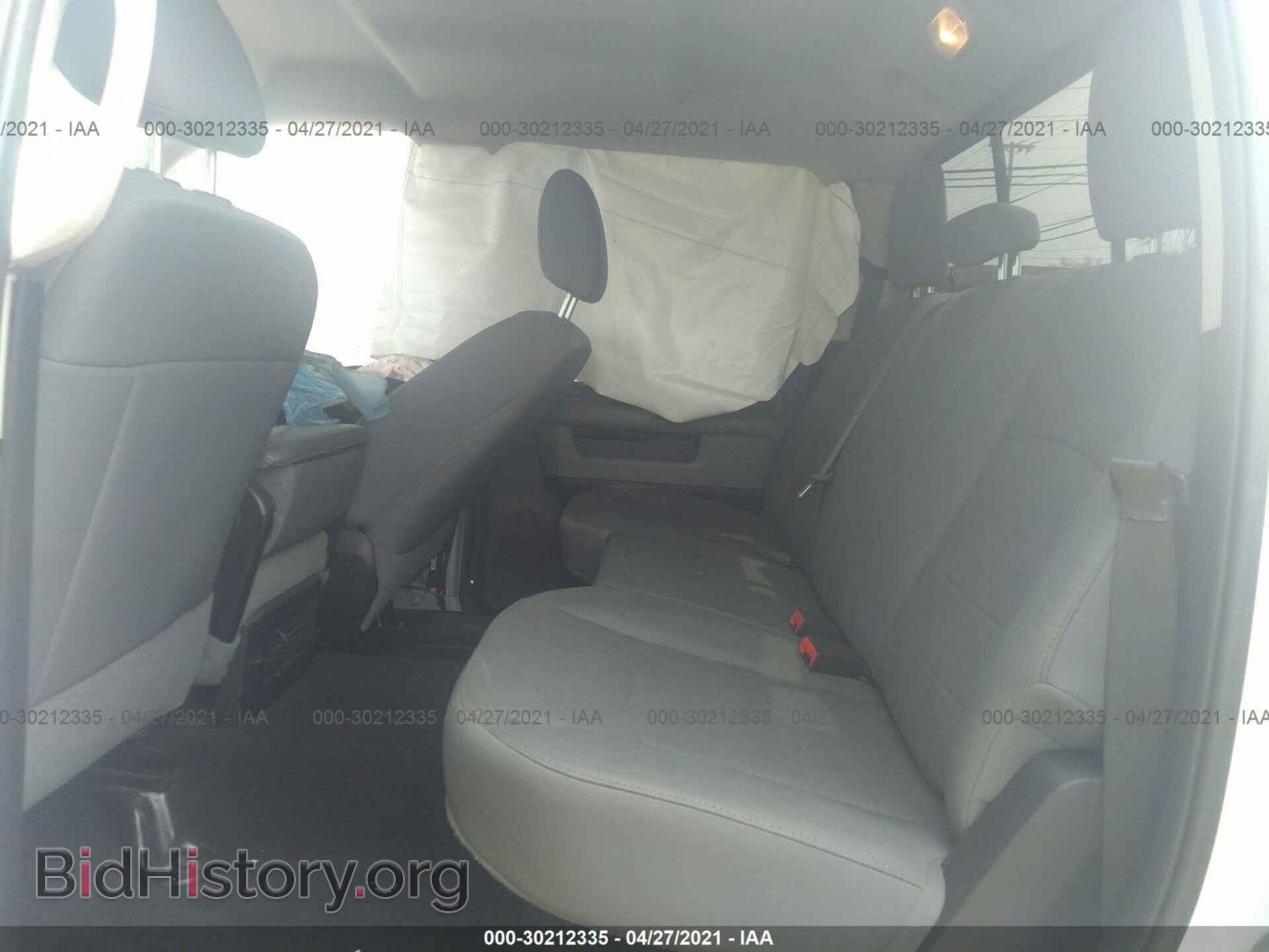 2015 RAM 2500 - VIN: 3C6TR5DT9FG684773 - Фото 8