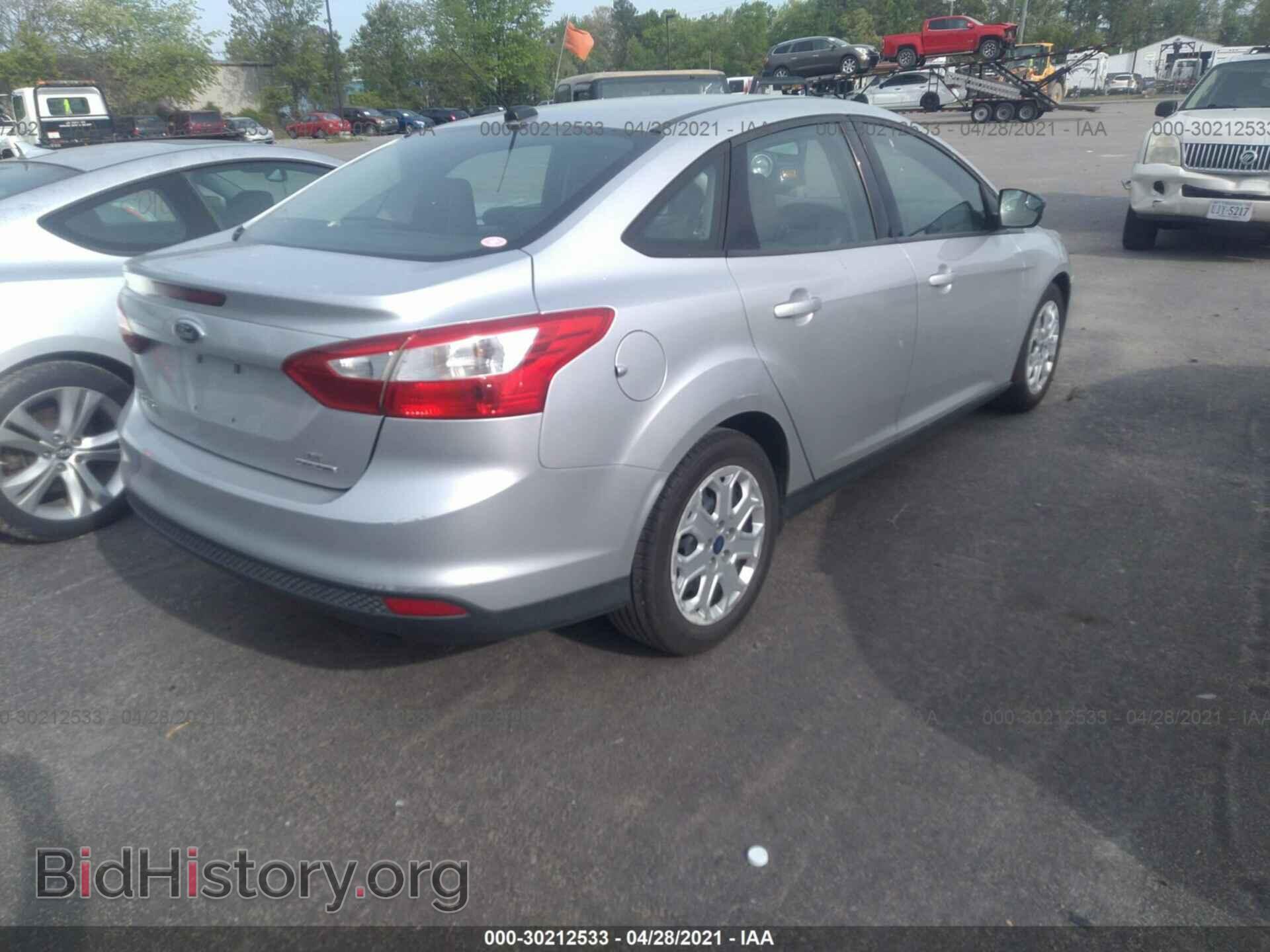 2012 FORD FOCUS - VIN: 1FAHP3F21CL443713 - Photo 4
