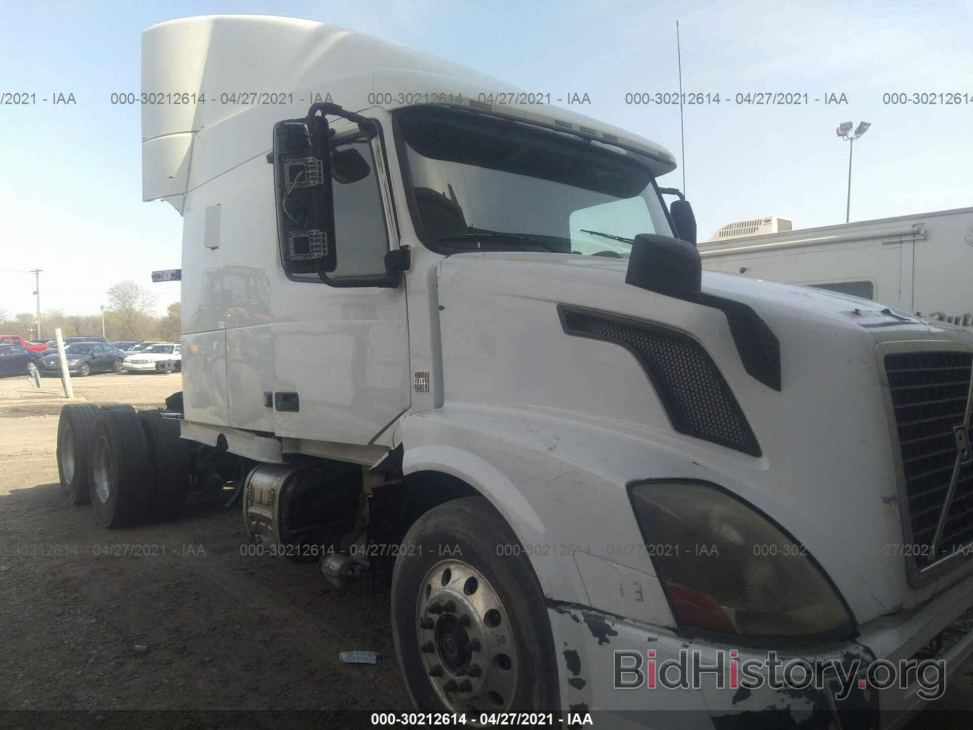 Photo 4V4NC9EH1CN555034 - VOLVO VN 2012