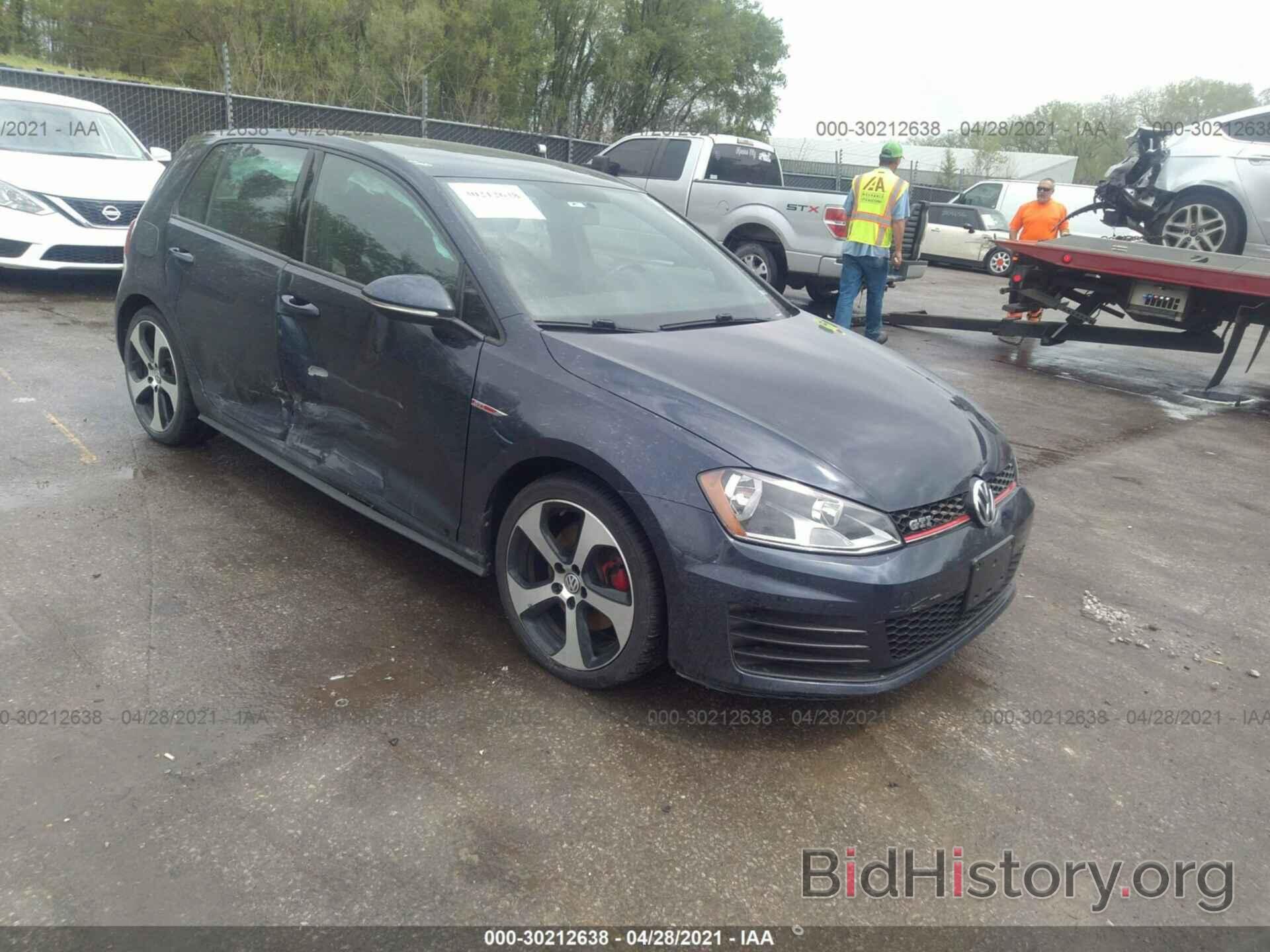 Photo 3VW4T7AU3HM066910 - VOLKSWAGEN GOLF GTI 2017