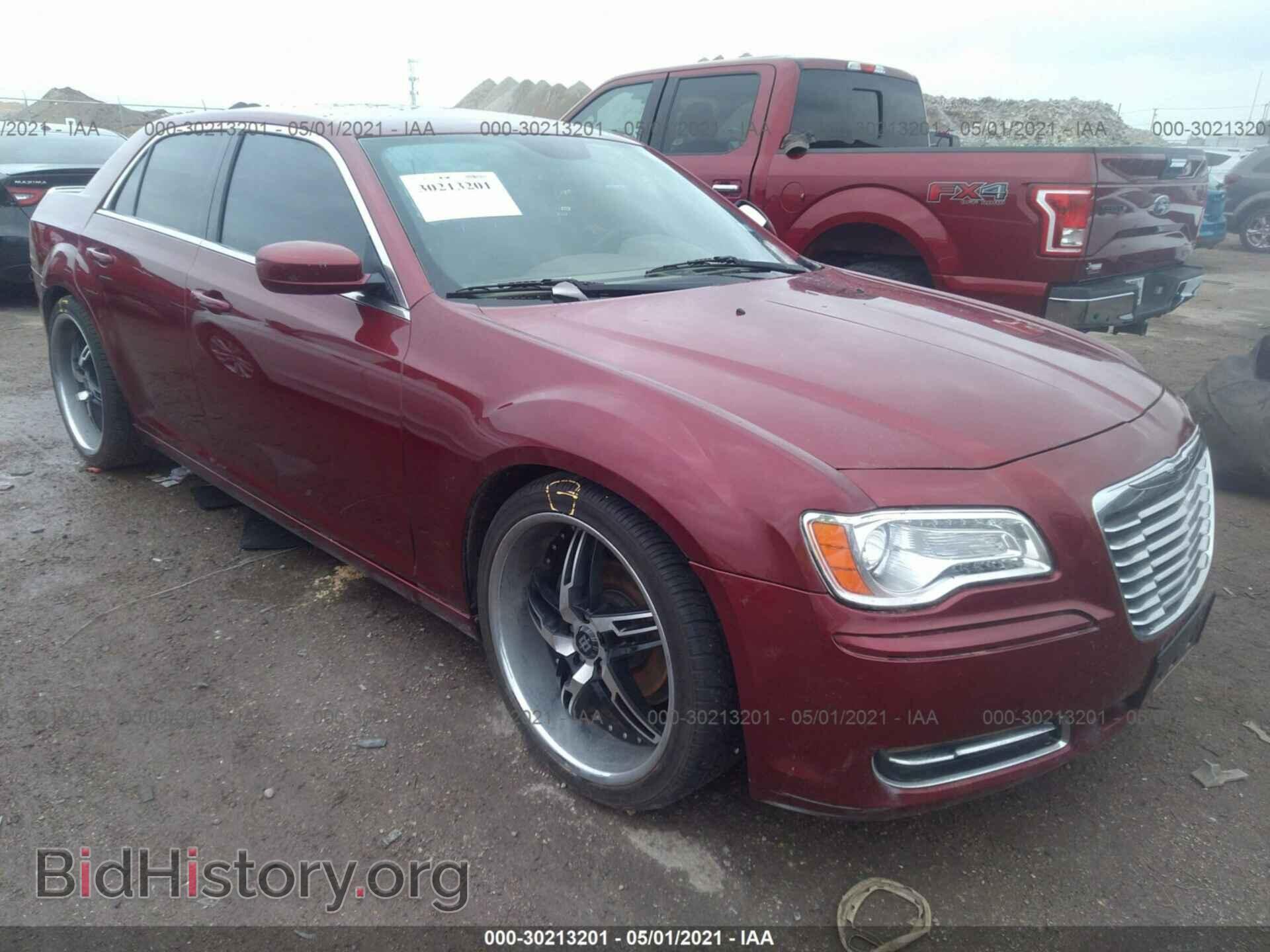 Фотография 2C3CCAAG8EH127902 - CHRYSLER 300 2014