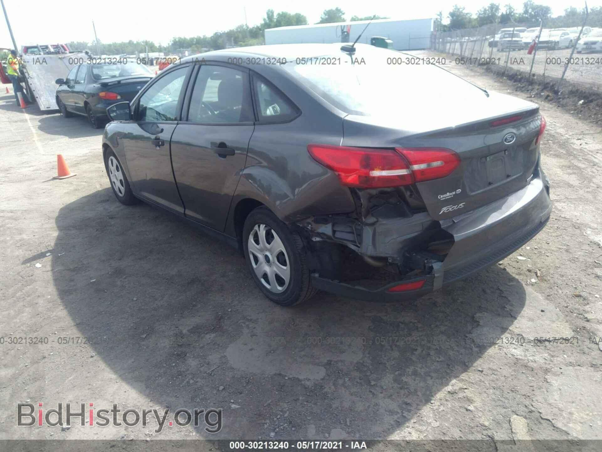 2016 FORD FOCUS - VIN: 1FADP3E20GL242651 - Фото 3