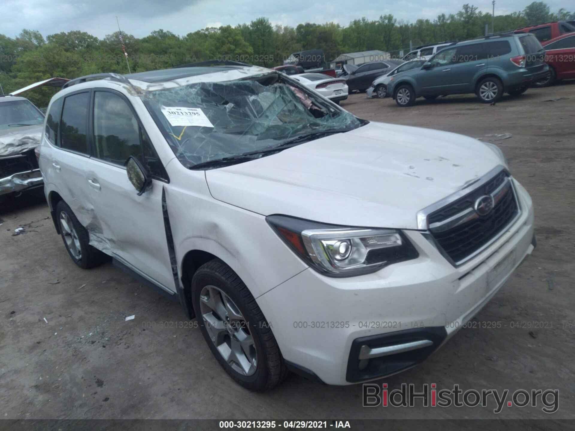 Photo JF2SJAWC8JH511683 - SUBARU FORESTER 2018