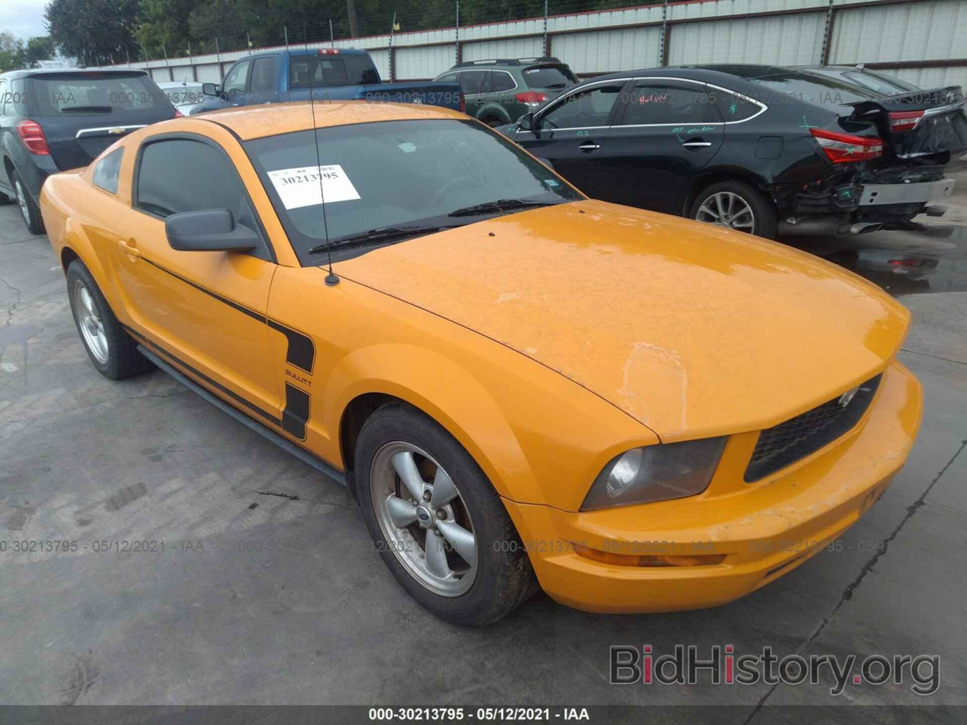 Photo 1ZVFT80NX75266969 - FORD MUSTANG 2007