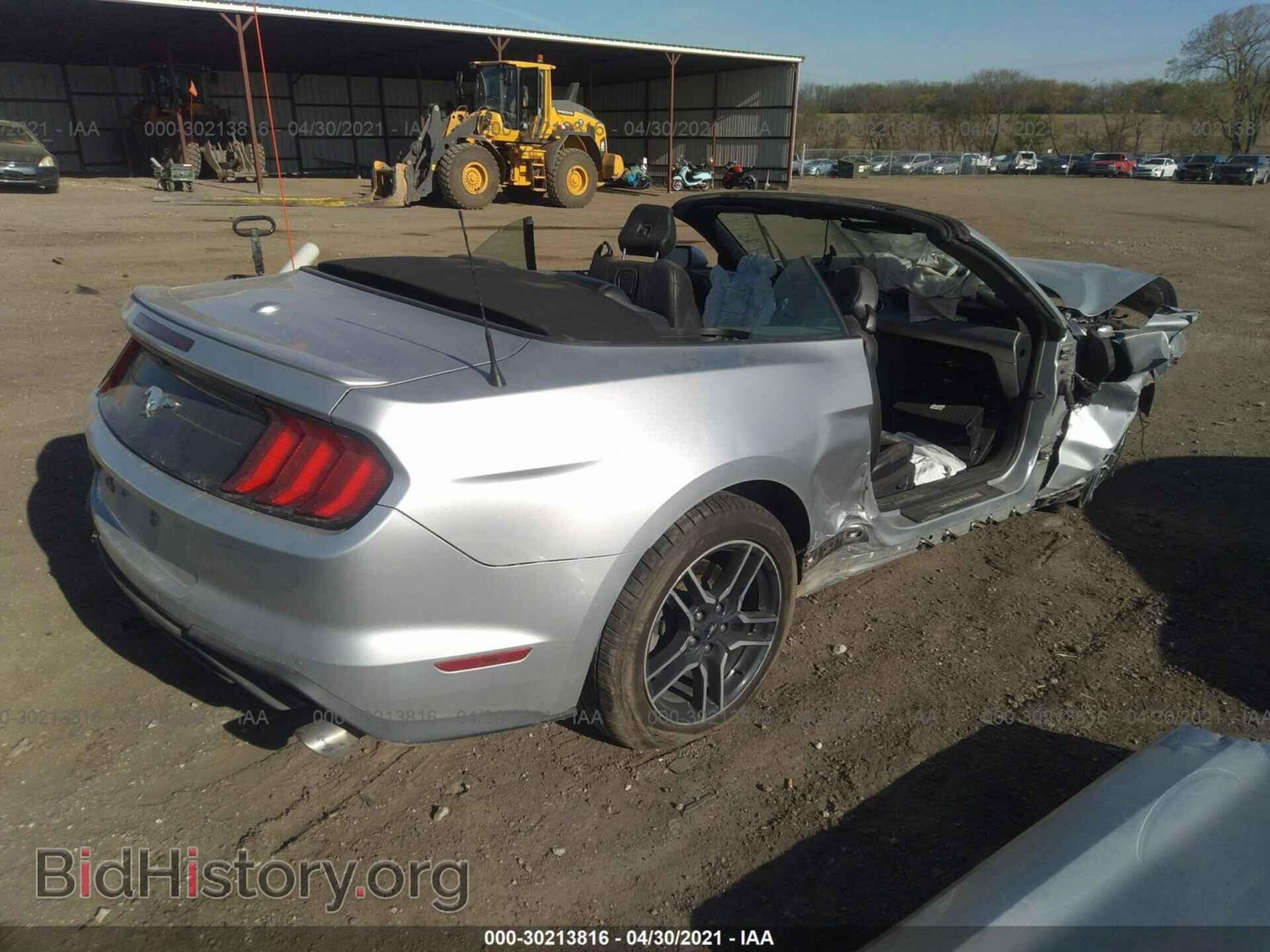 2018 FORD MUSTANG - VIN: 1FATP8UH6J5111377 - Фото 4