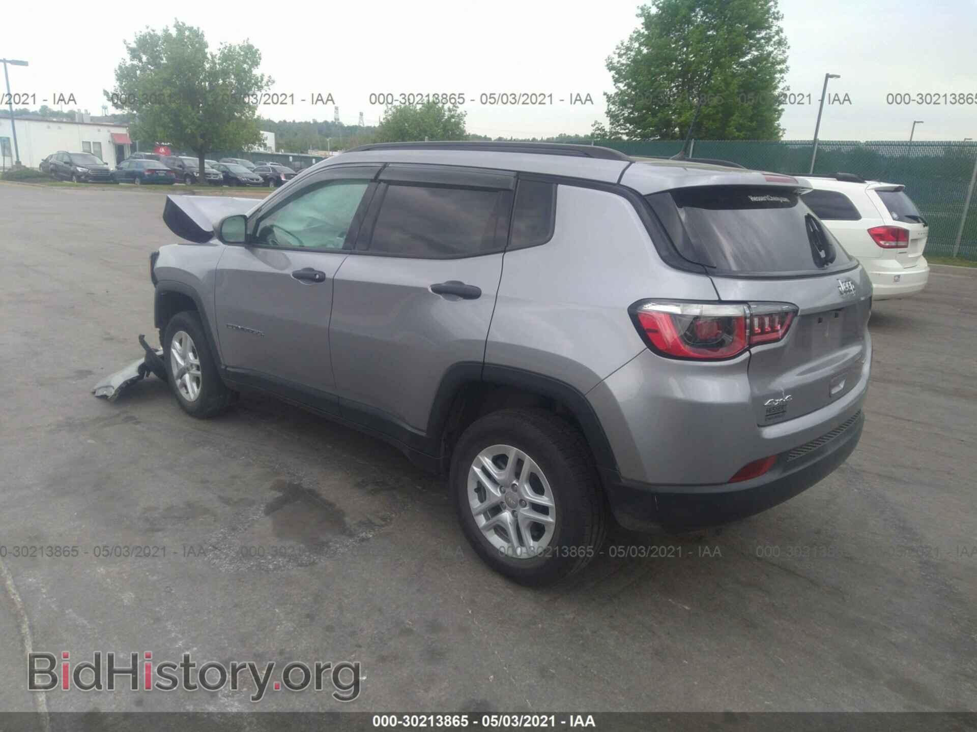 2018 JEEP COMPASS - VIN: 3C4NJDAB9JT127117 - Фото 3