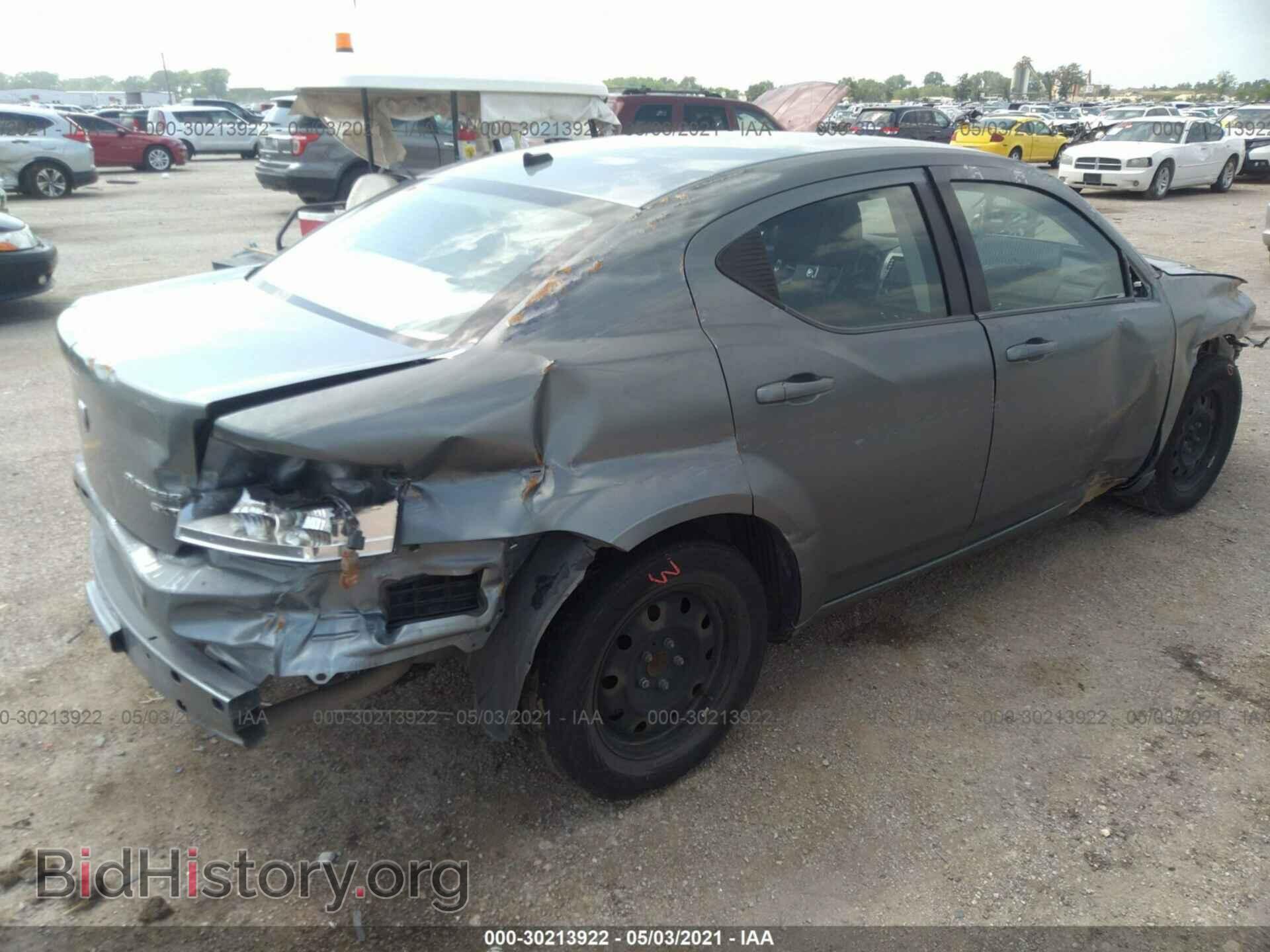 2010 DODGE AVENGER - VIN: 1B3CC4FB7AN209195 - Photo 4