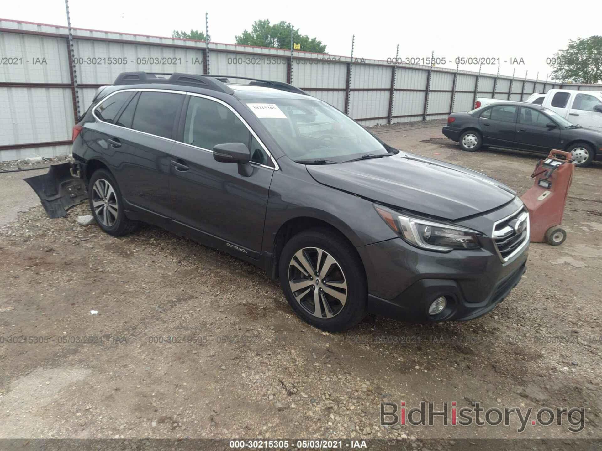 Photo 4S4BSANC1J3205110 - SUBARU OUTBACK 2018