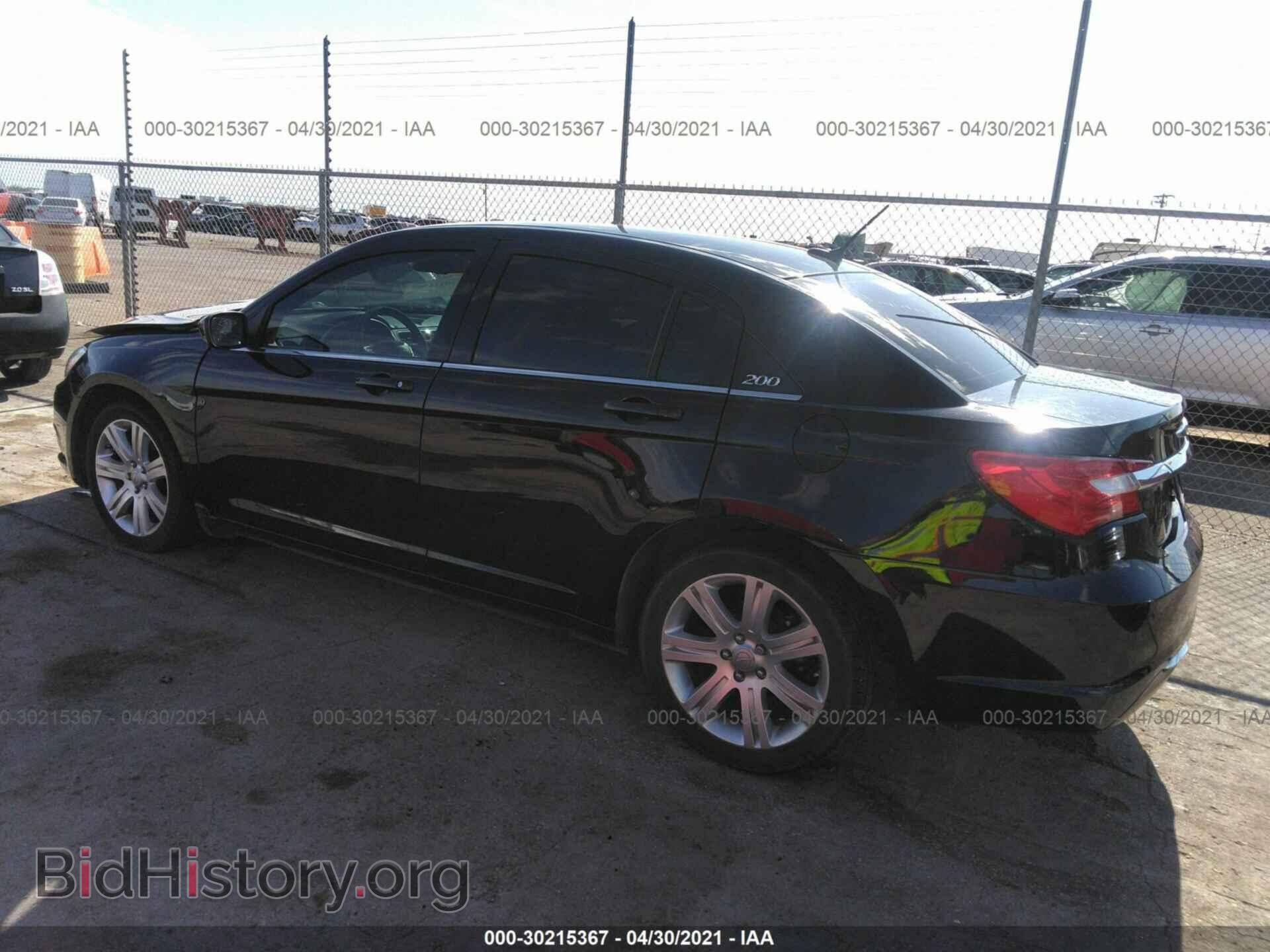 2012 CHRYSLER 200 - VIN: 1C3CCBBG1CN183995 - Фото 3