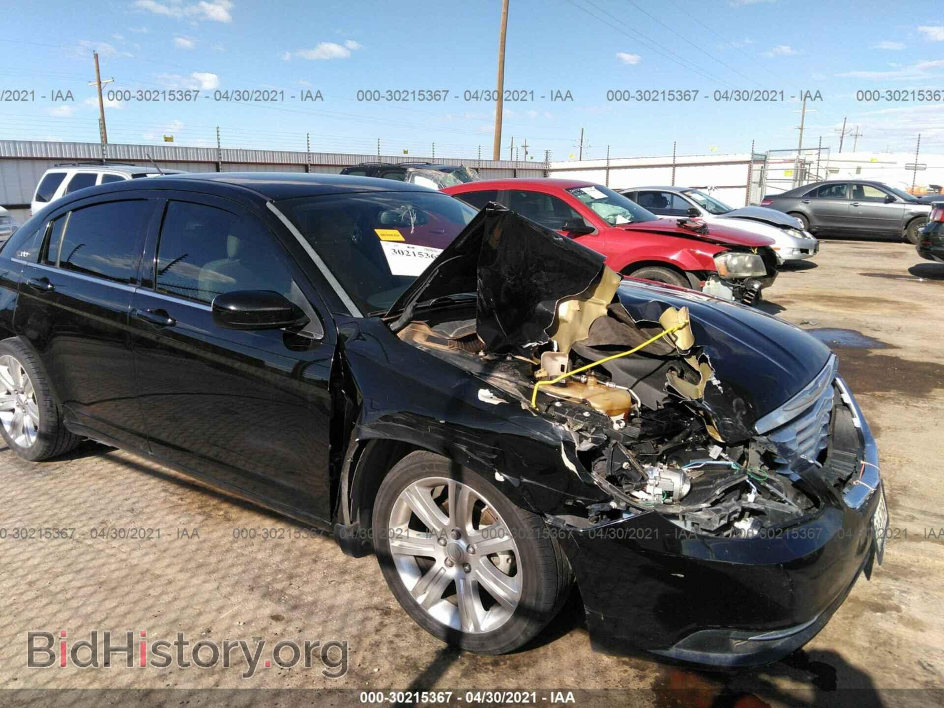 2012 CHRYSLER 200 - VIN: 1C3CCBBG1CN183995 - Фото 6
