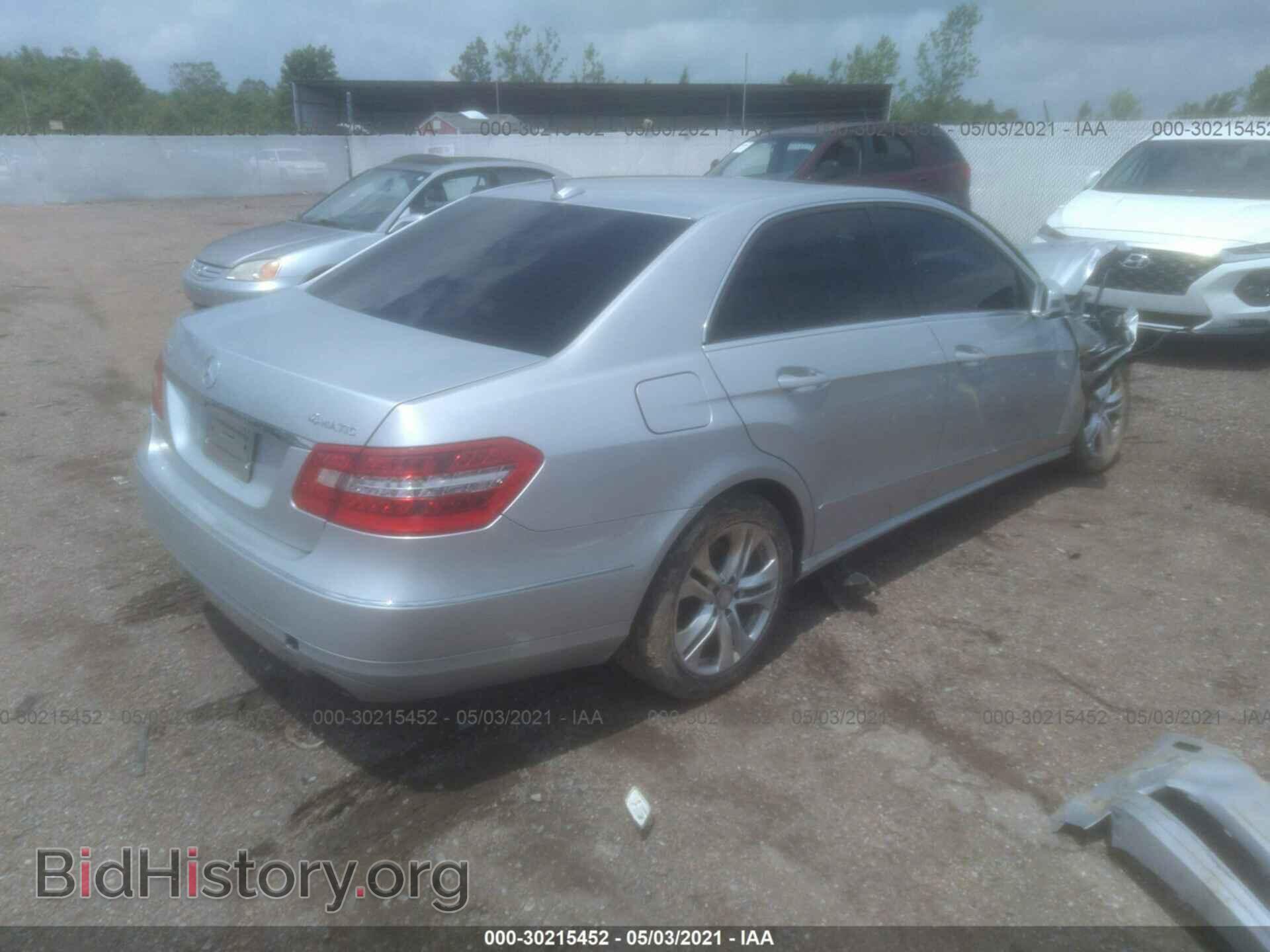 2011 MERCEDES-BENZ E-CLASS - VIN: WDDHF8HB5BA463762 - Фото 4