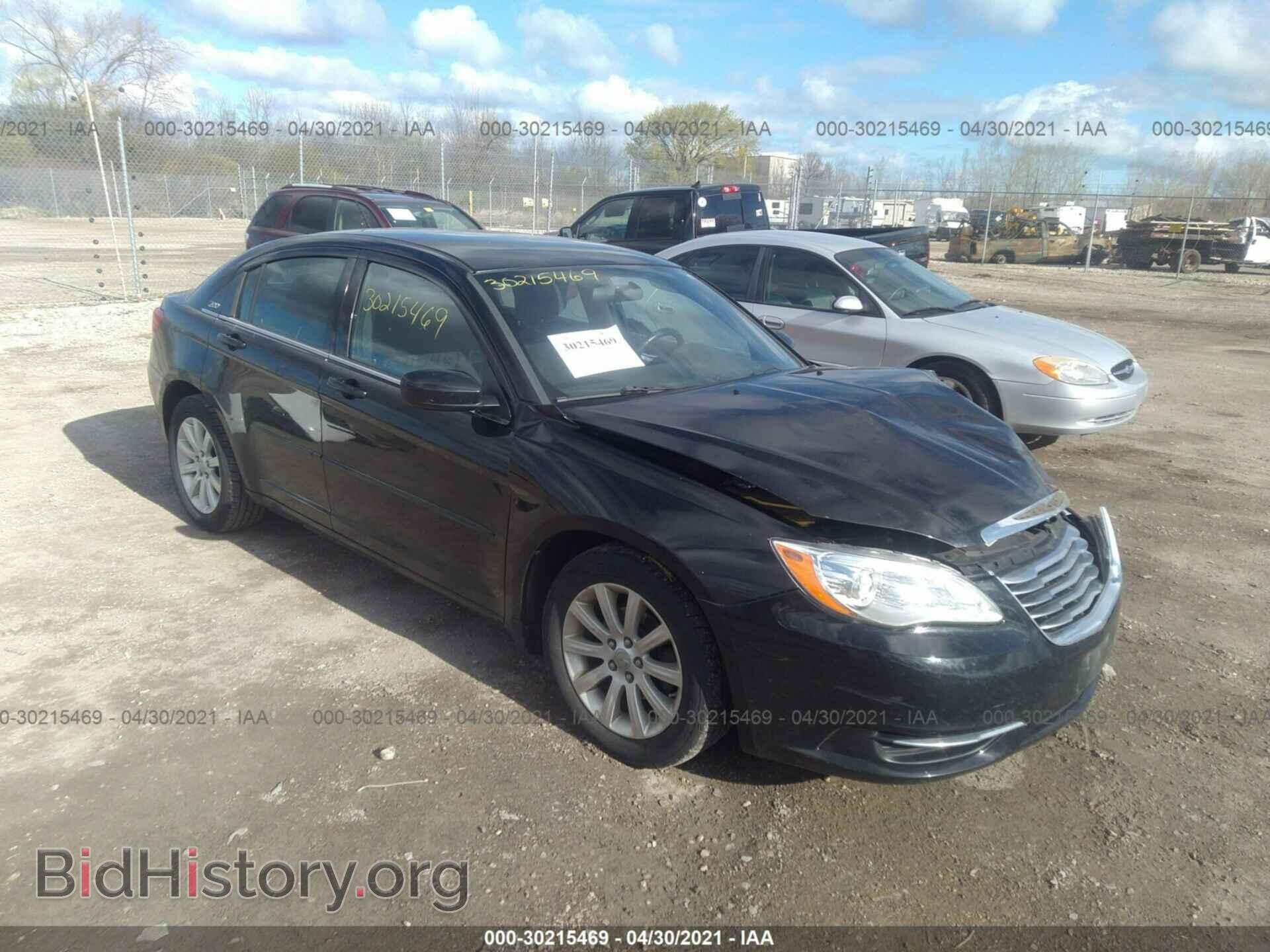 Фотография 1C3CCBBG4DN704208 - CHRYSLER 200 2013
