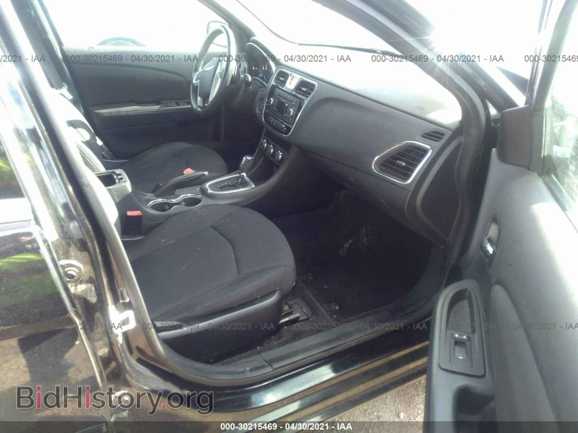 2013 CHRYSLER 200 - VIN: 1C3CCBBG4DN704208 - Фото 5