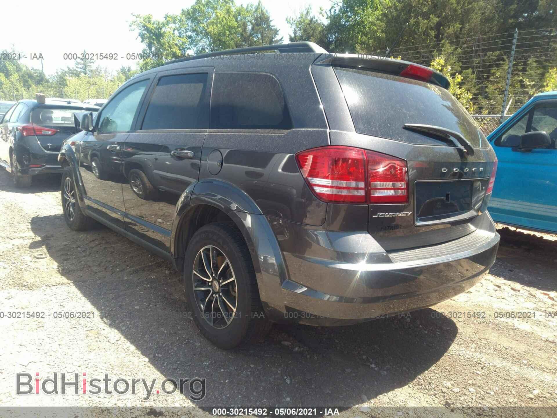2018 DODGE JOURNEY - VIN: 3C4PDCABXJT241878 - Фото 3