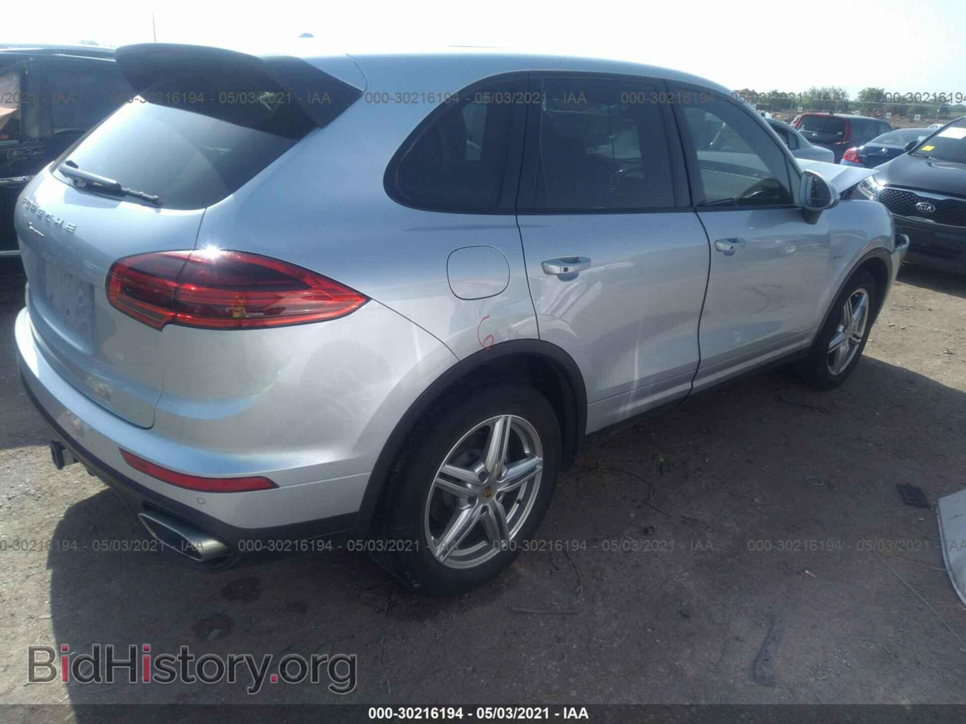 2016 PORSCHE CAYENNE - VIN: WP1AF2A26GLA40346 - Фото 4