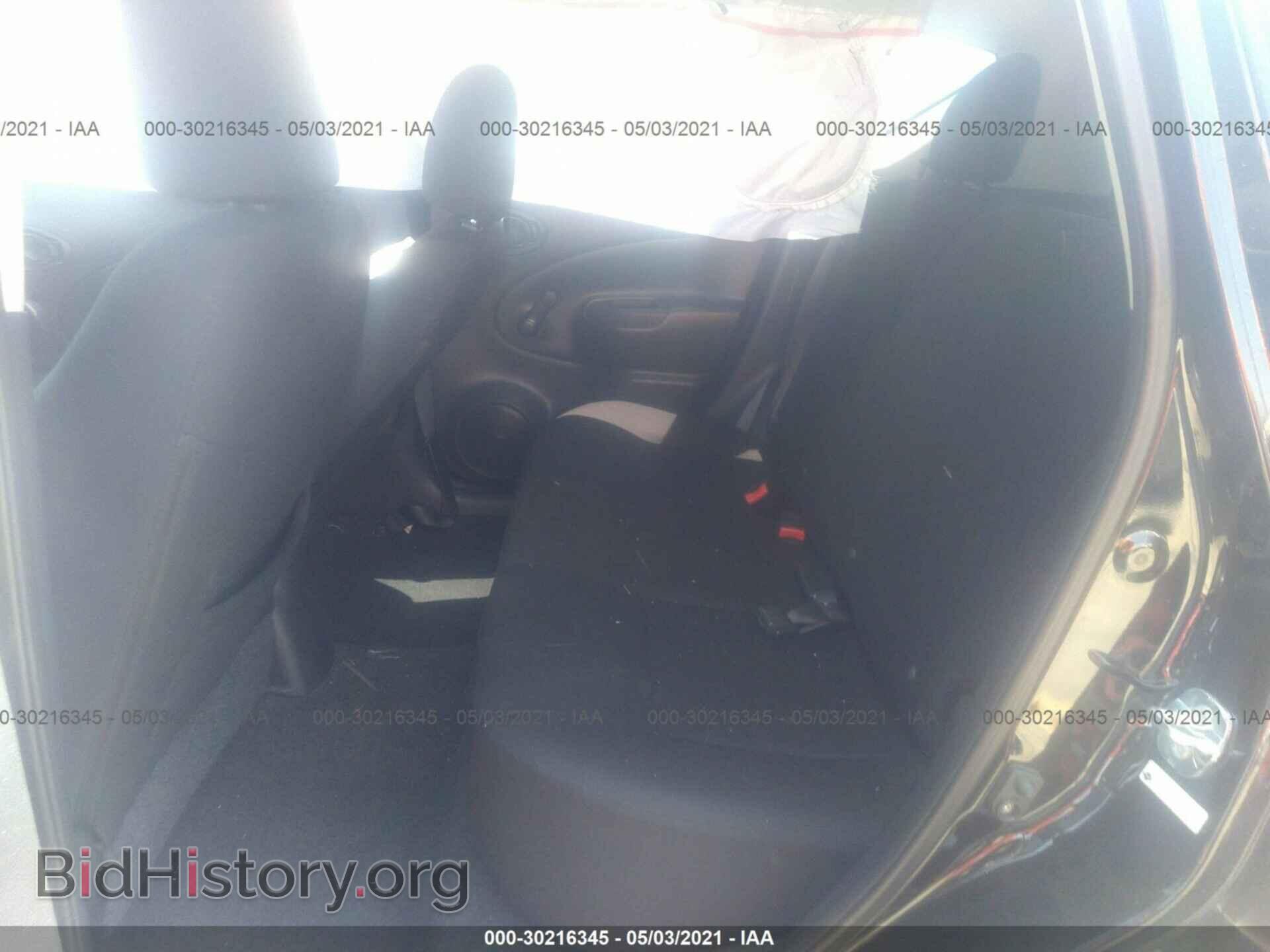 2014 NISSAN VERSA NOTE - VIN: 3N1CE2CPXEL381145 - Photo 8