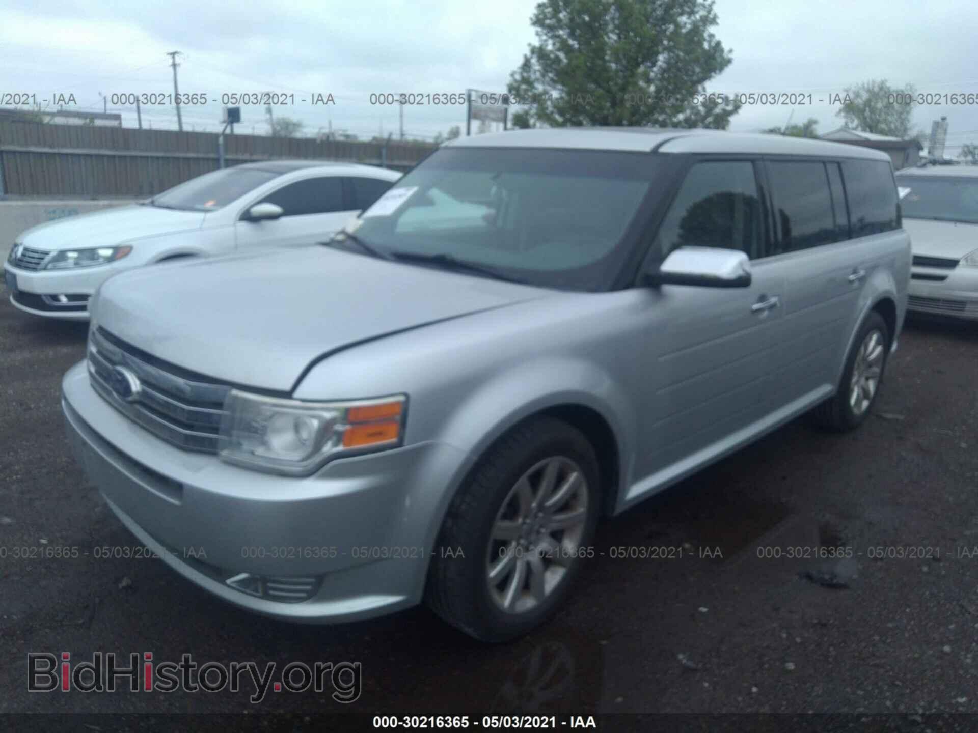 2011 FORD FLEX - VIN: 2FMGK5DC5BBD27856 - Photo 2
